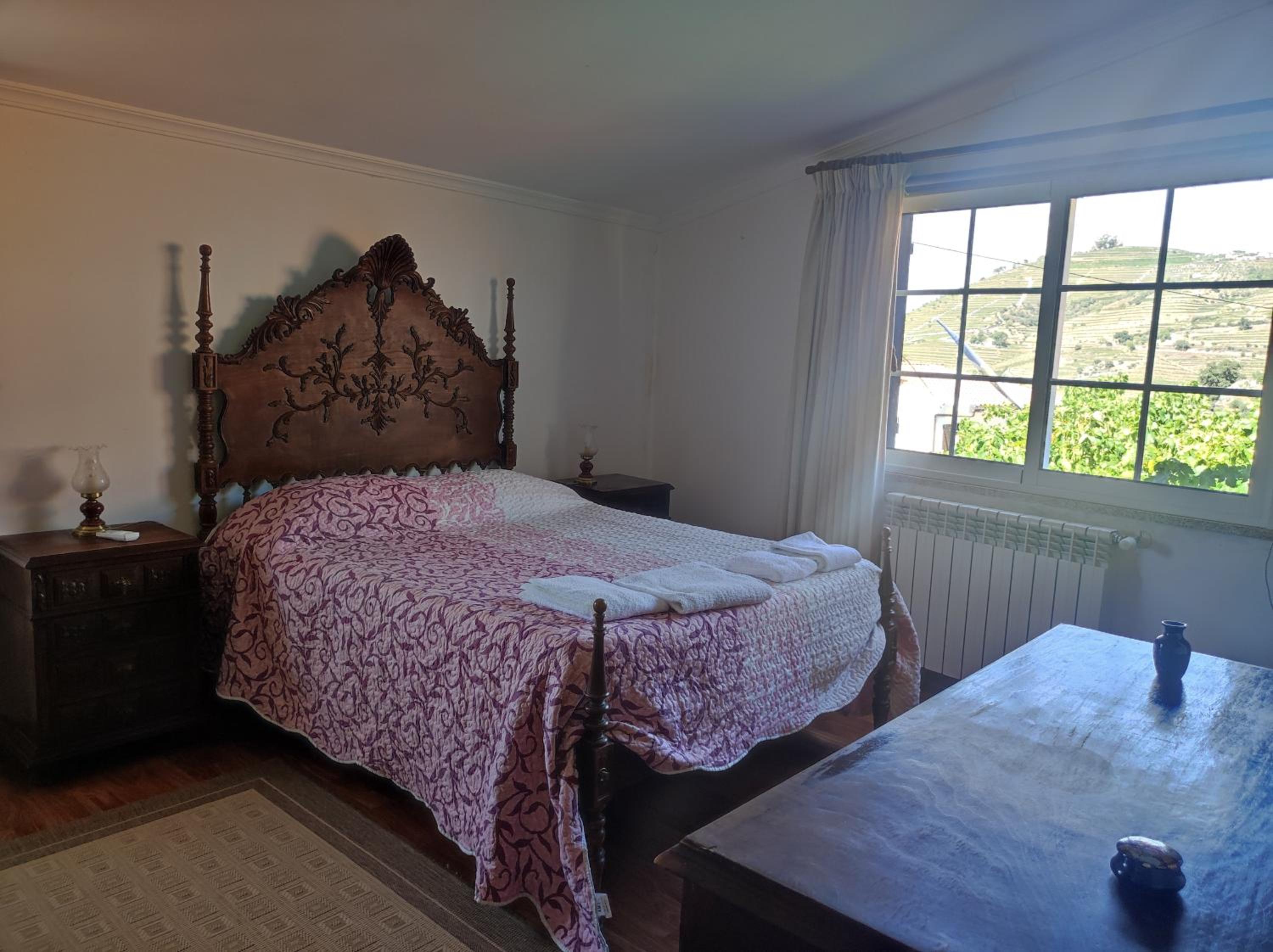 Three-Bedroom House - Photo 9