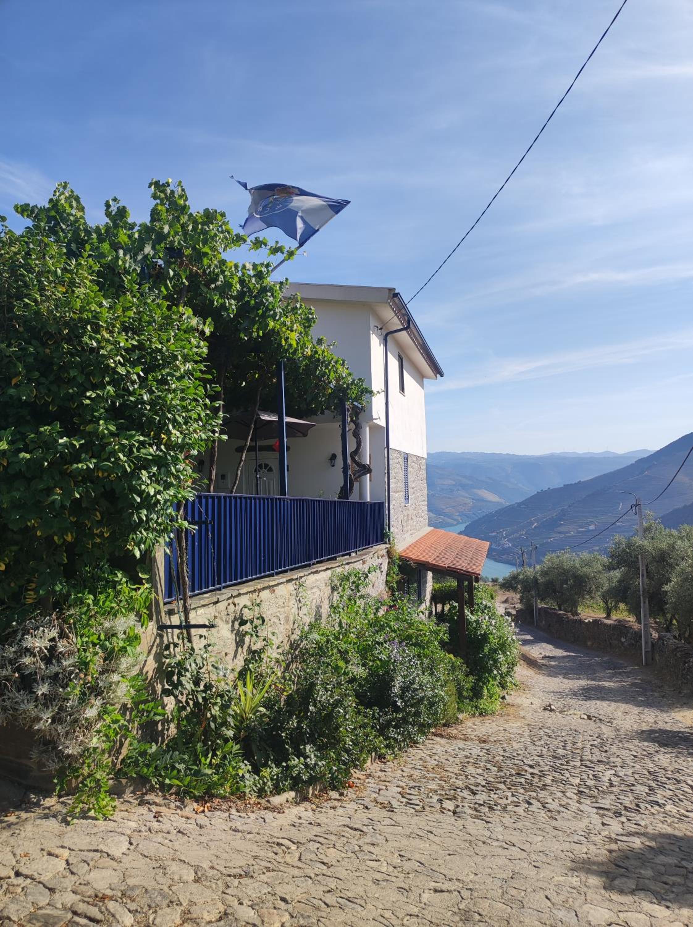 Three-Bedroom House - Photo 2