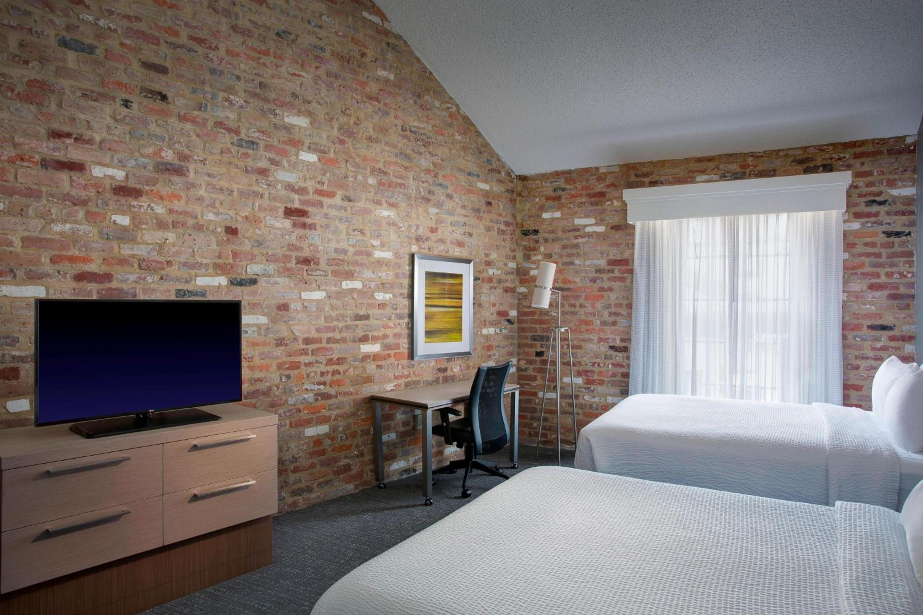 One-Bedroom Suite with Two Queen Beds