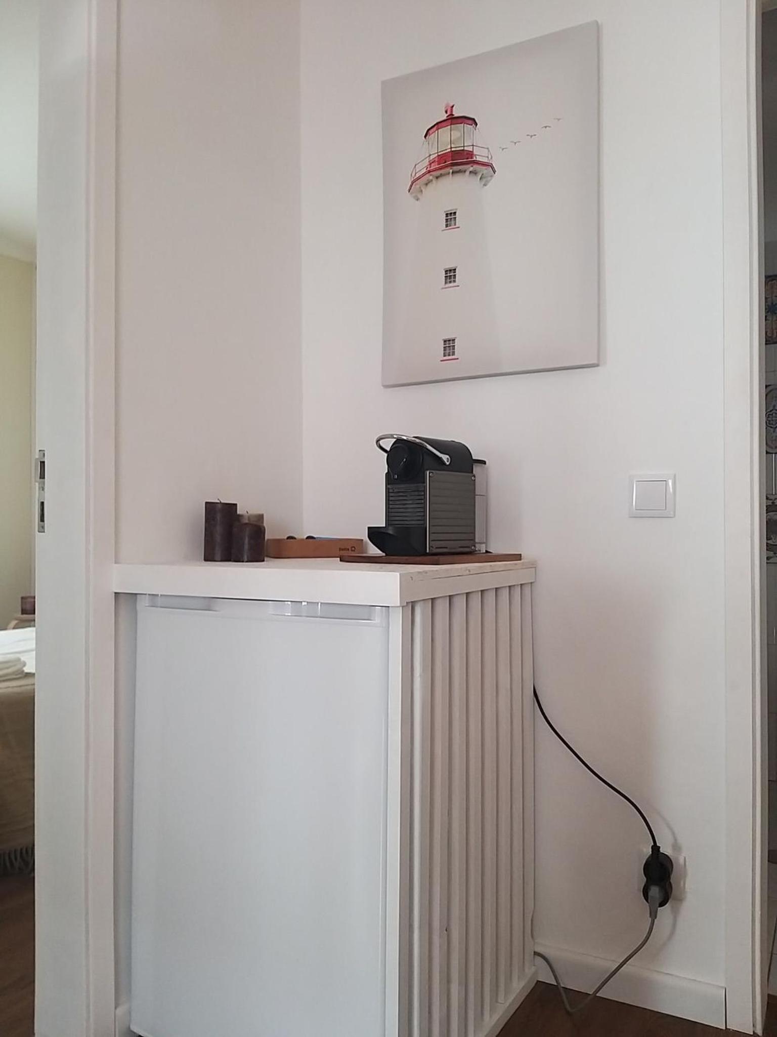 Two-Bedroom House - Photo 5