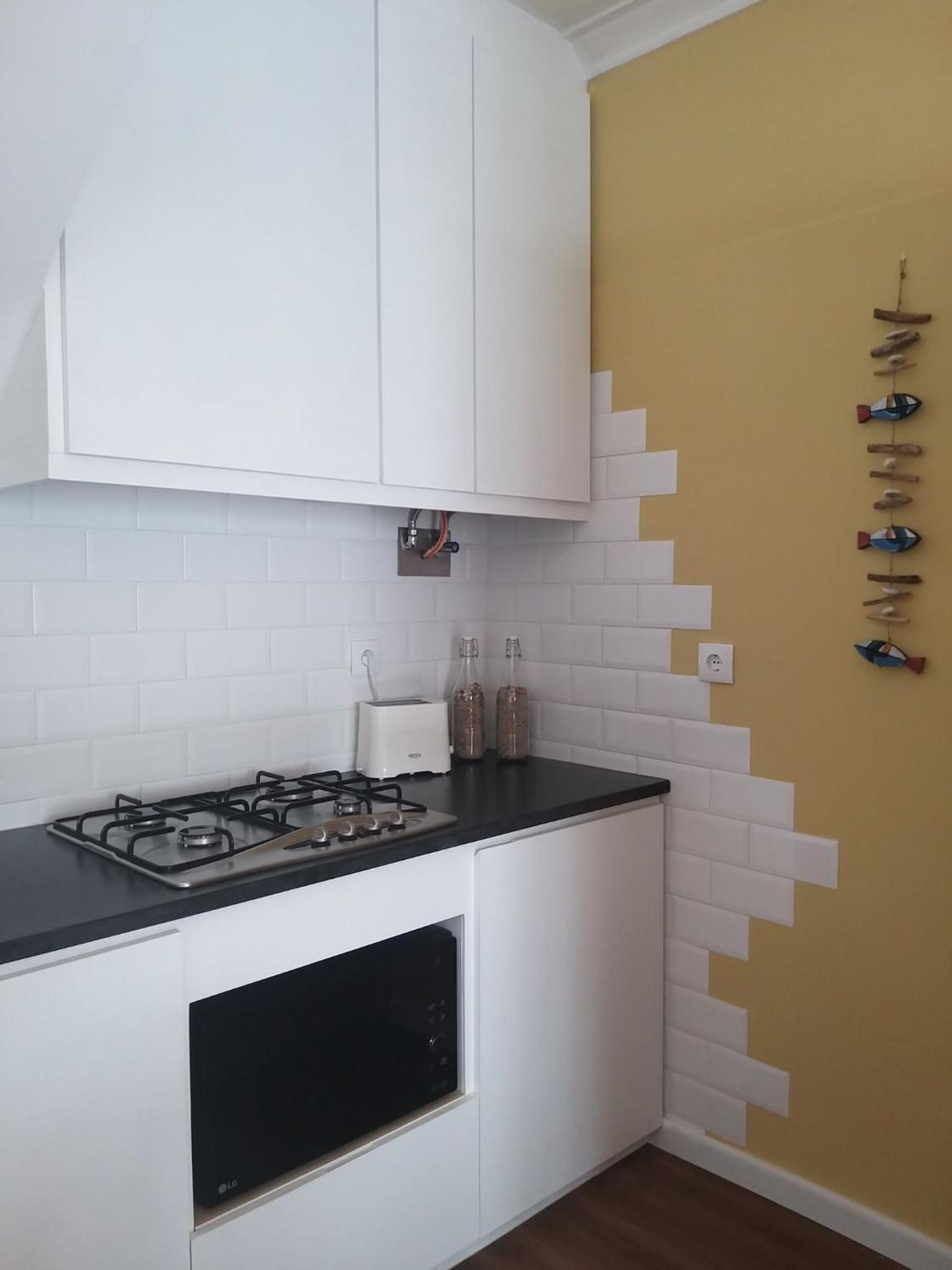 Two-Bedroom House - Photo 8