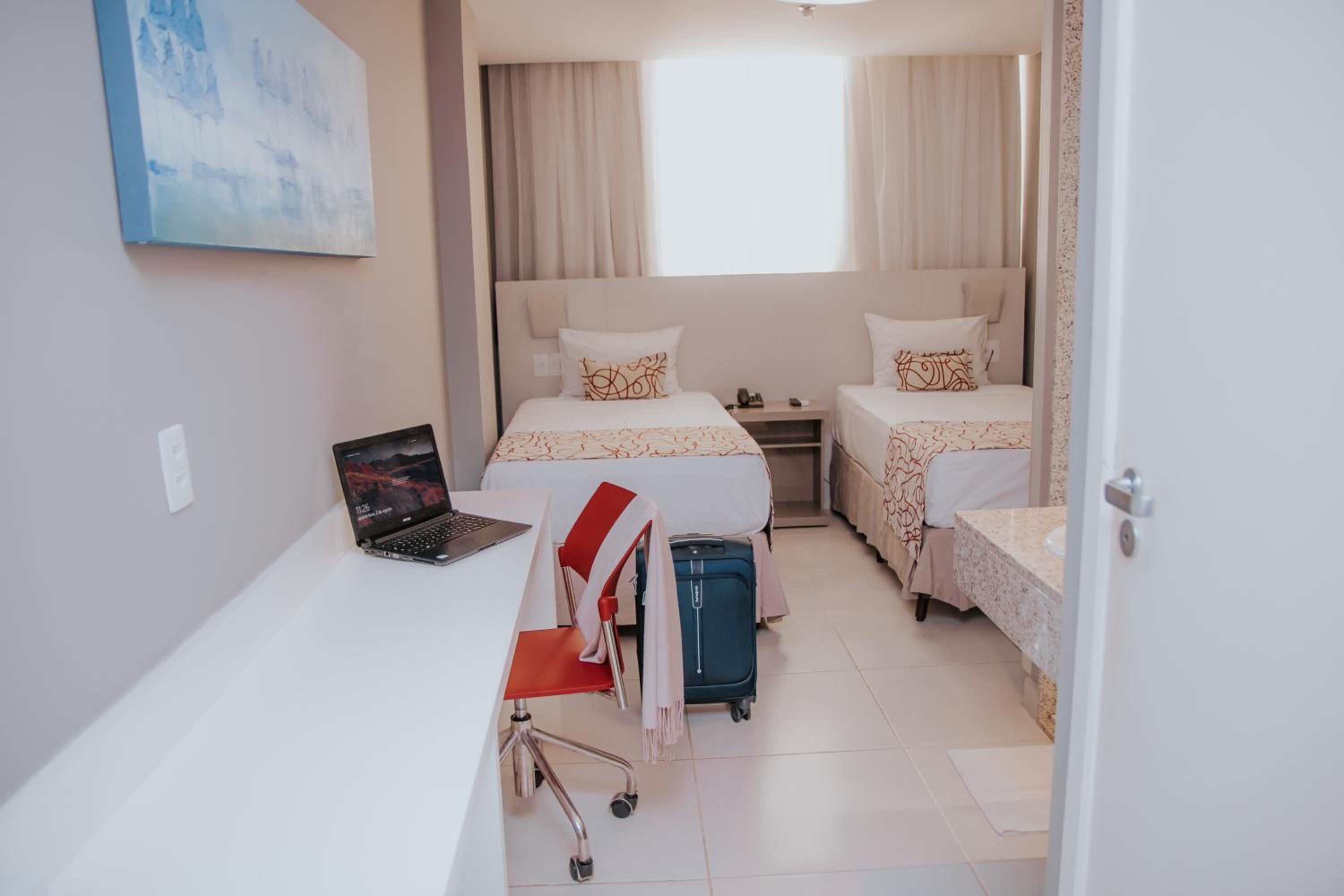 Standard Twin Room photo 1