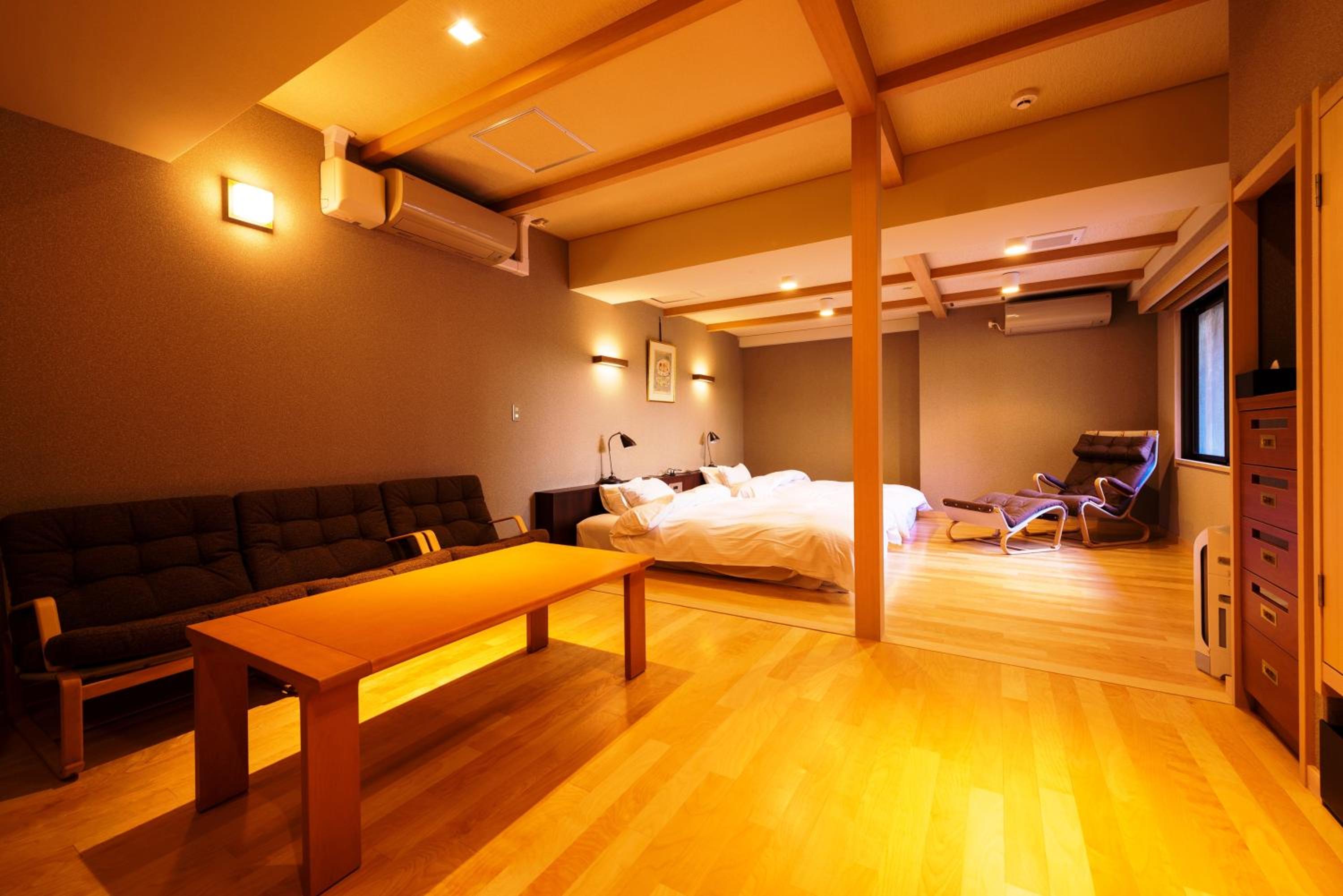Superior Twin Room - Photo 4