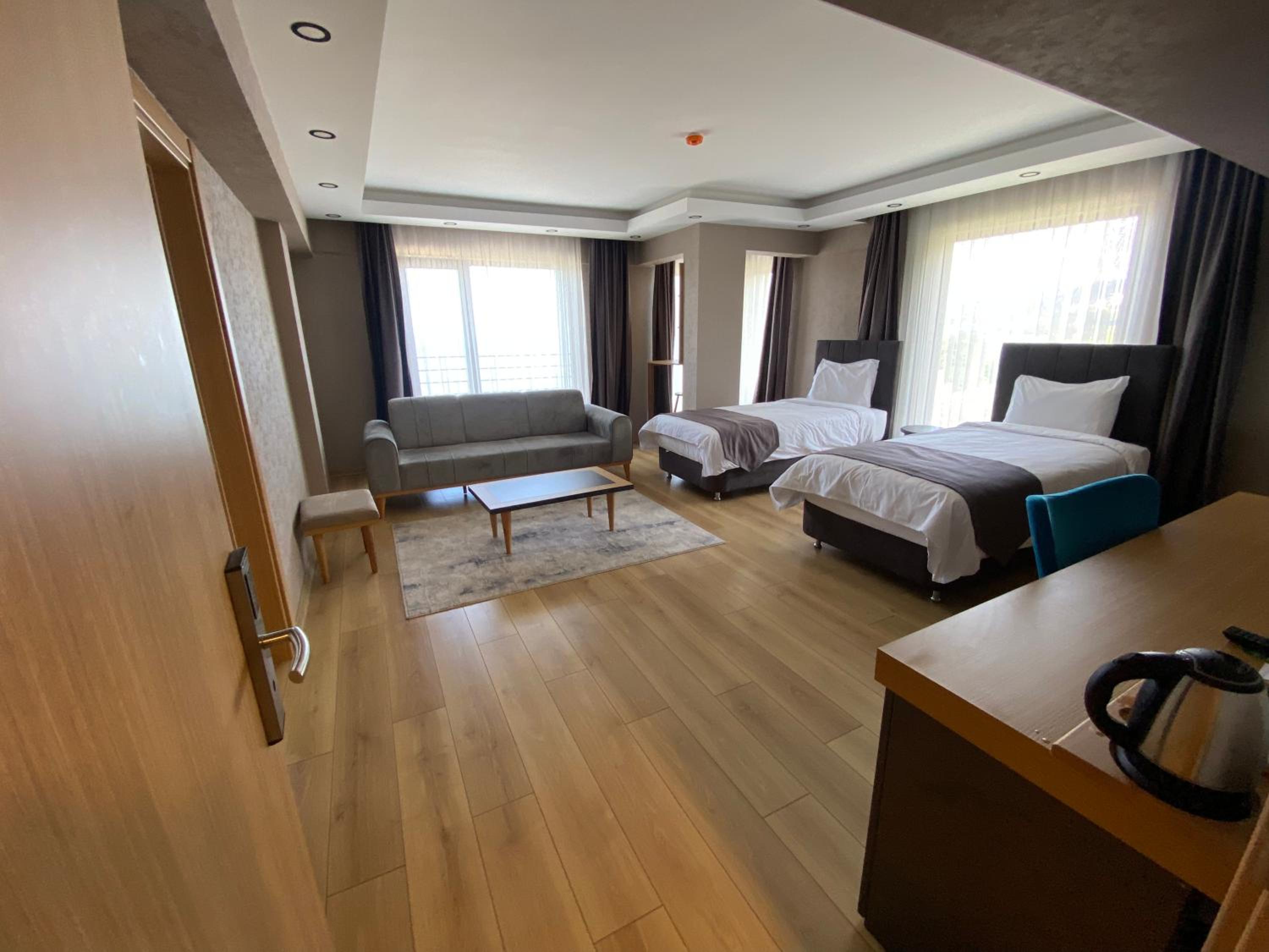 Family Suite - Photo 1