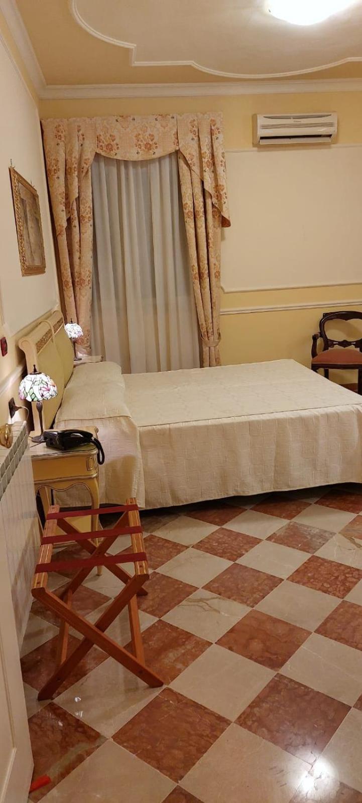 Double or Twin Room - Disability Access
