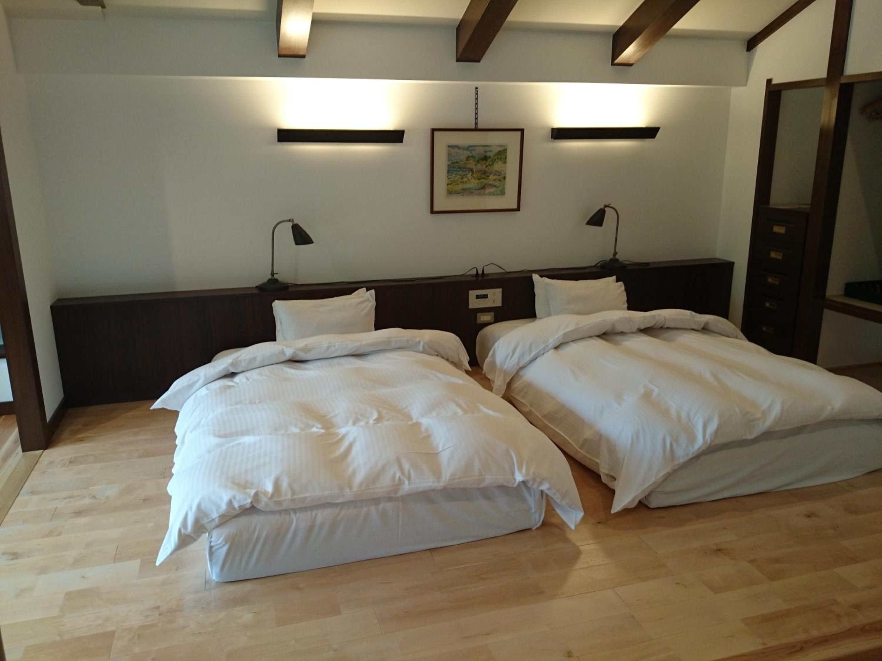 Superior Twin Room - Photo 5