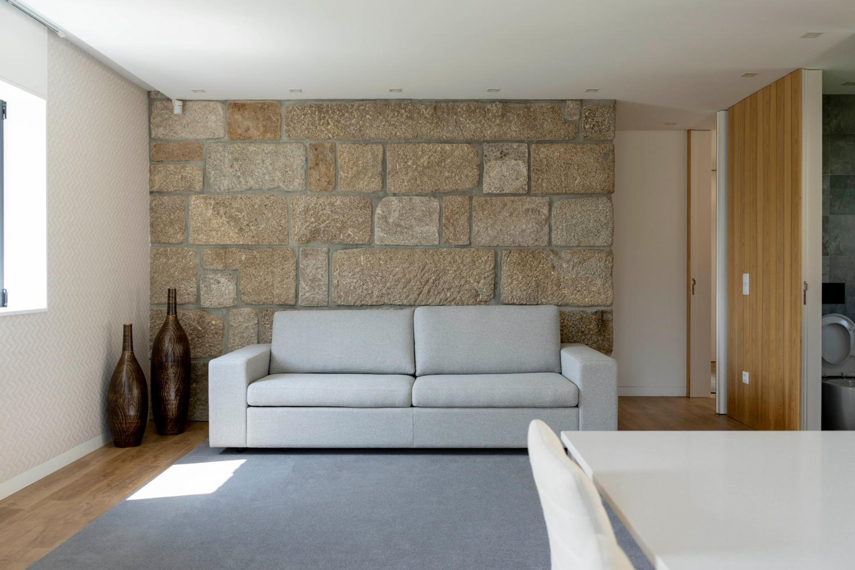 Standard Family Room - Photo 3