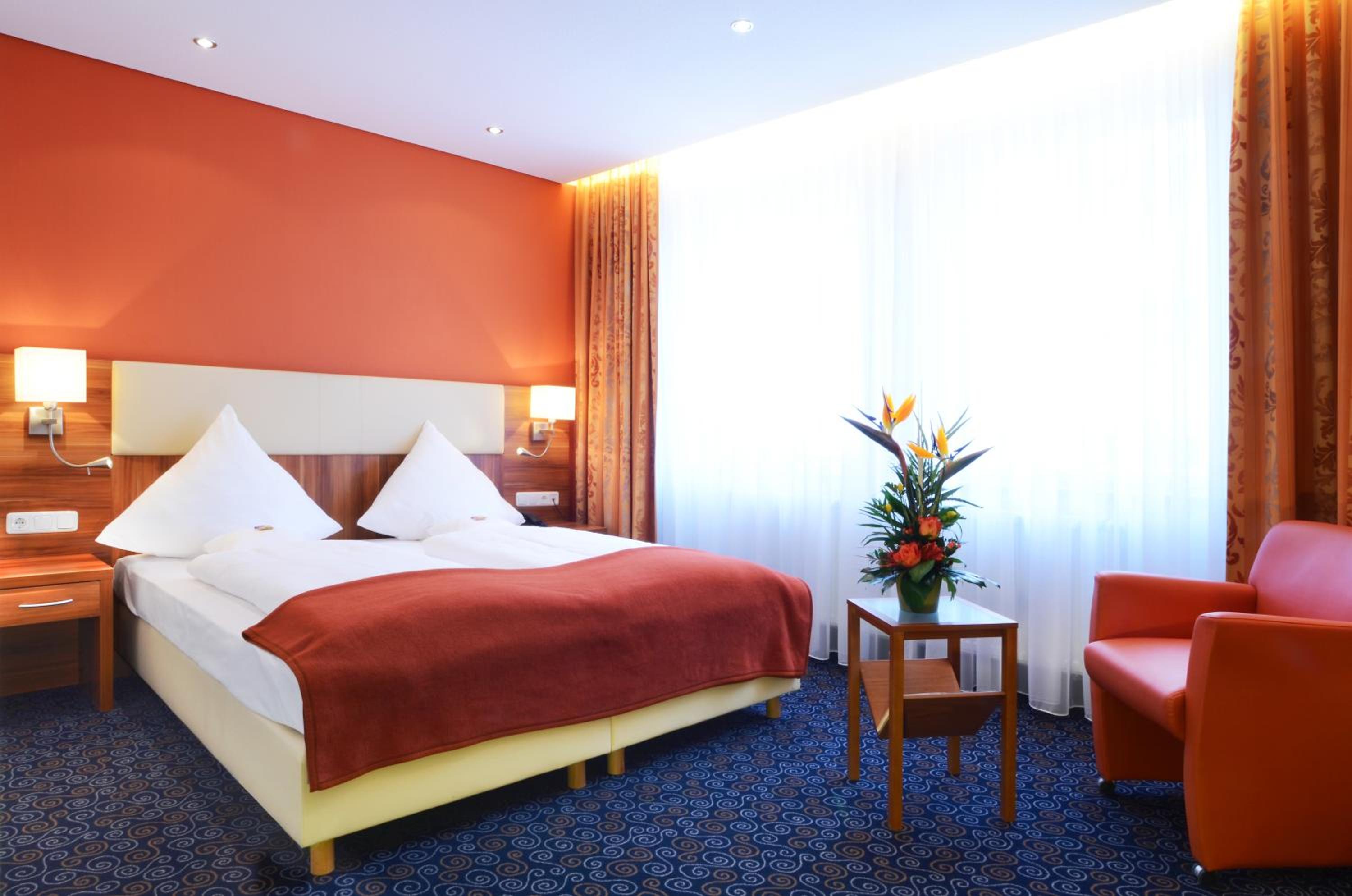 Double Room - Photo 14