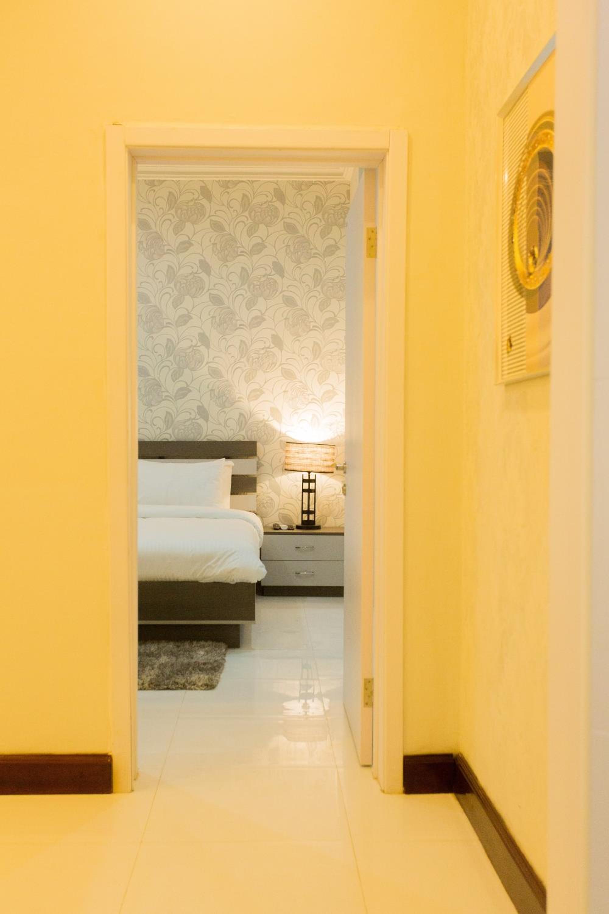 One-Bedroom Apartment - Photo 43