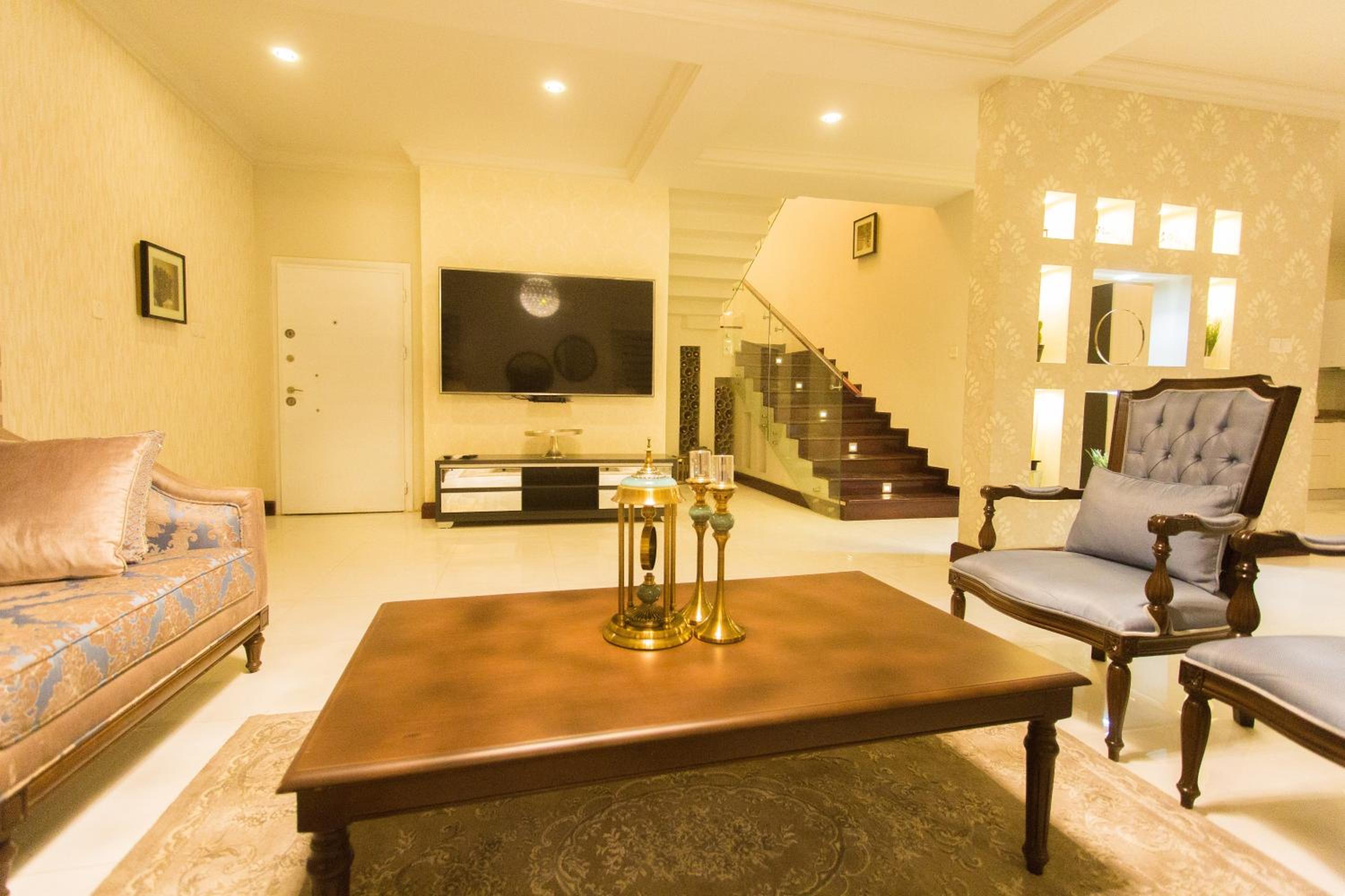 One-Bedroom Apartment - Photo 42