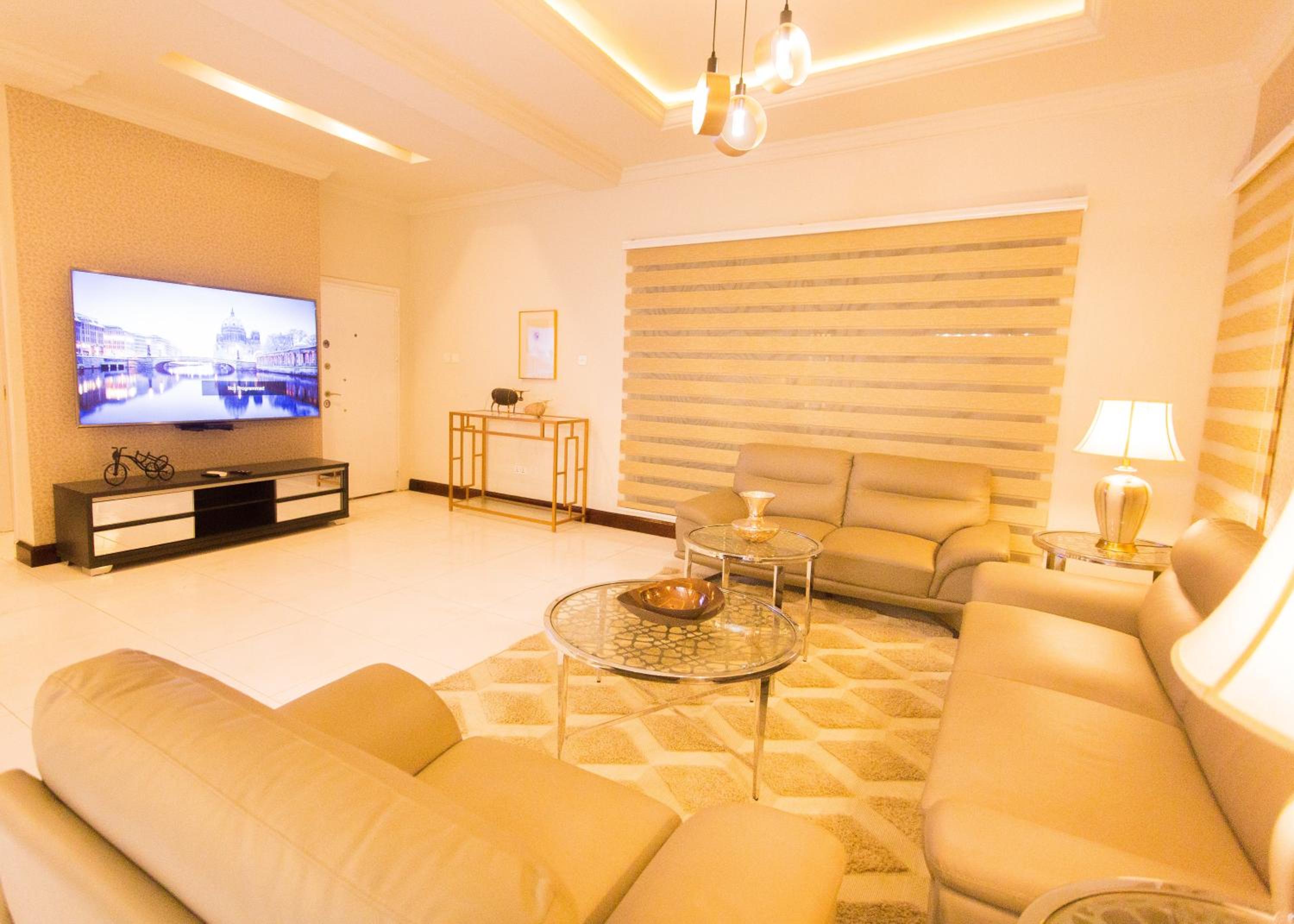 One-Bedroom Apartment - Photo 13