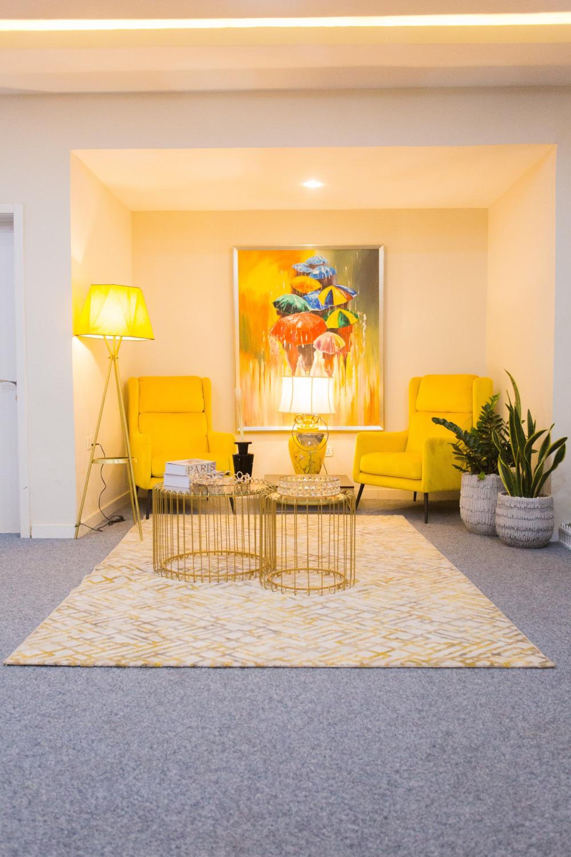 One-Bedroom Apartment - Photo 11