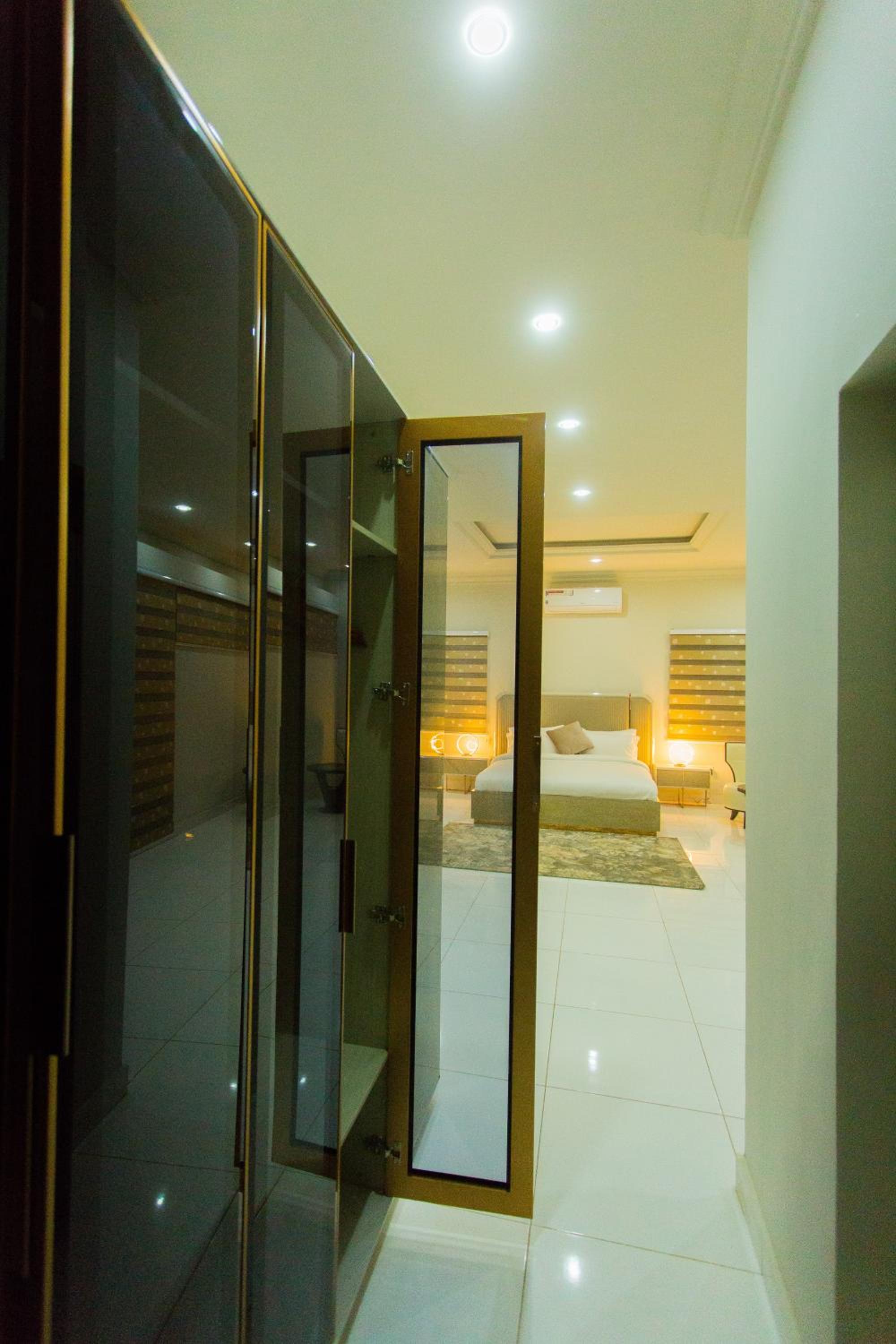 Two-Bedroom Apartment - Photo 41