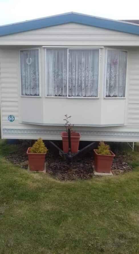 Two-Bedroom House photo 2