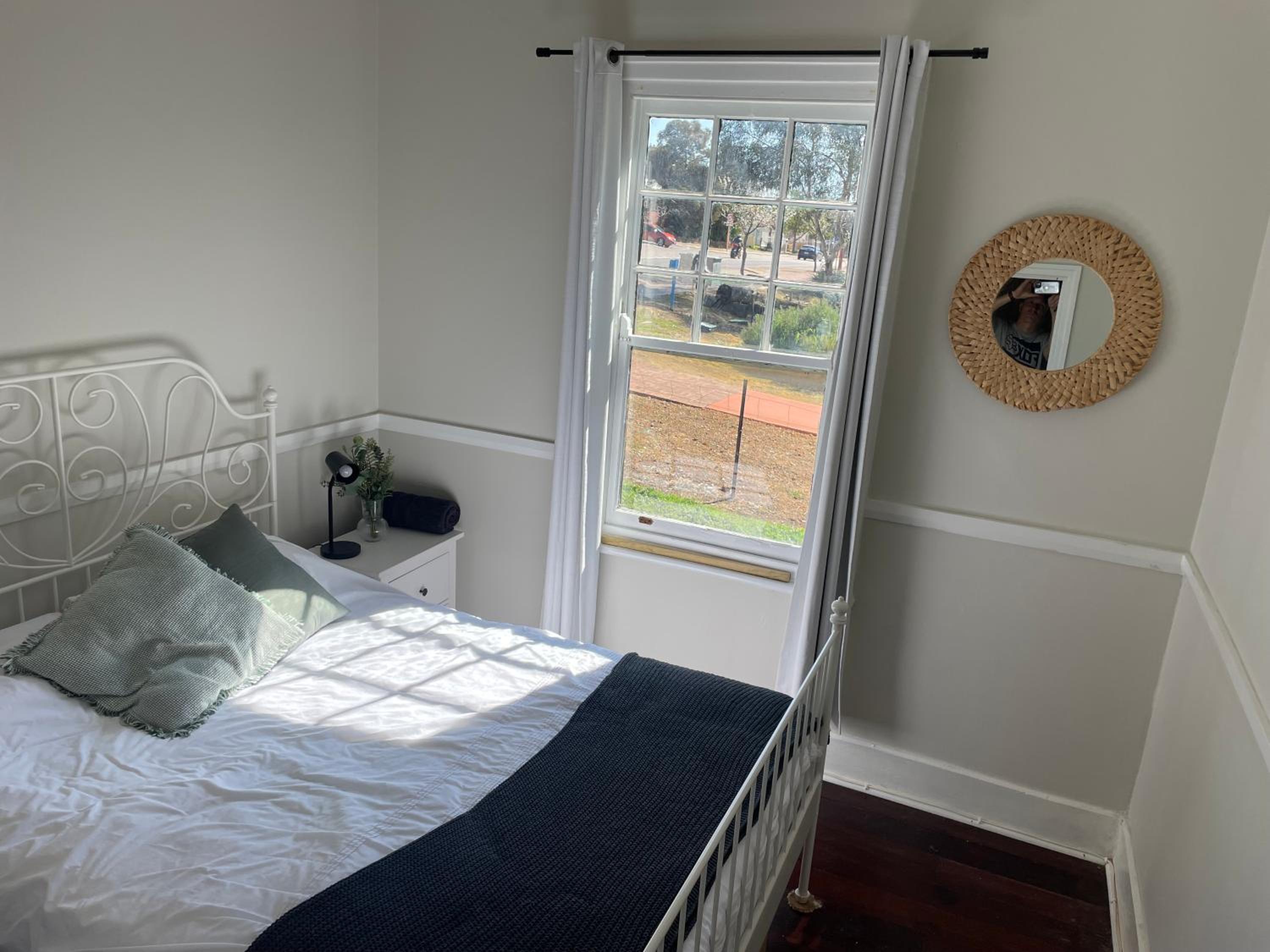 Three-Bedroom House photo 2