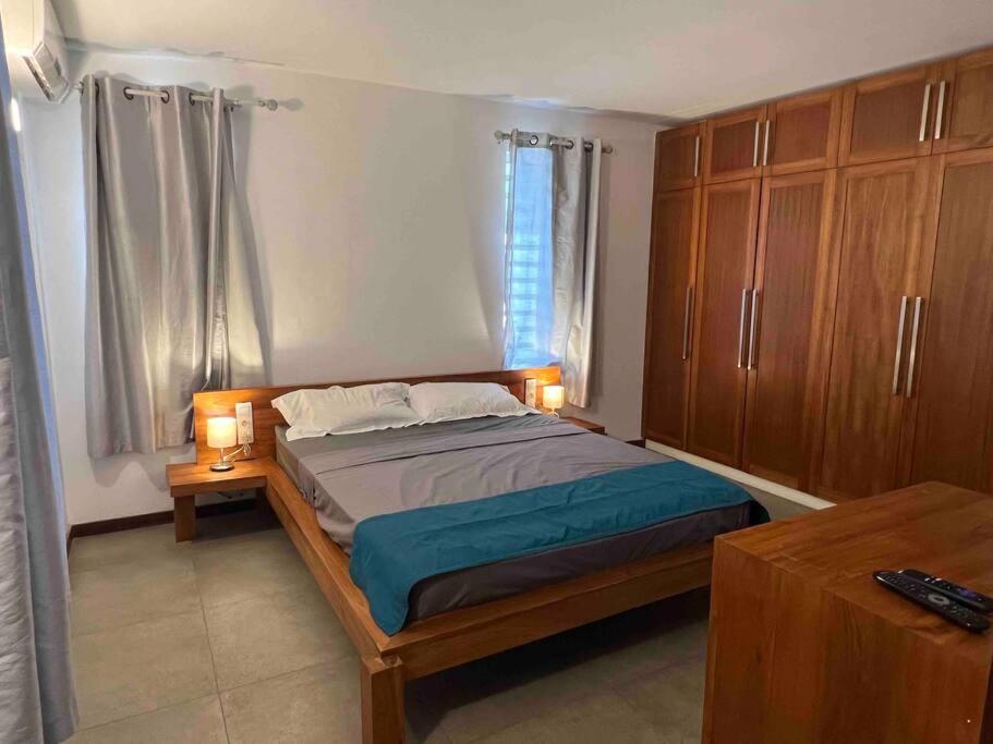 Three-Bedroom Villa photo 2
