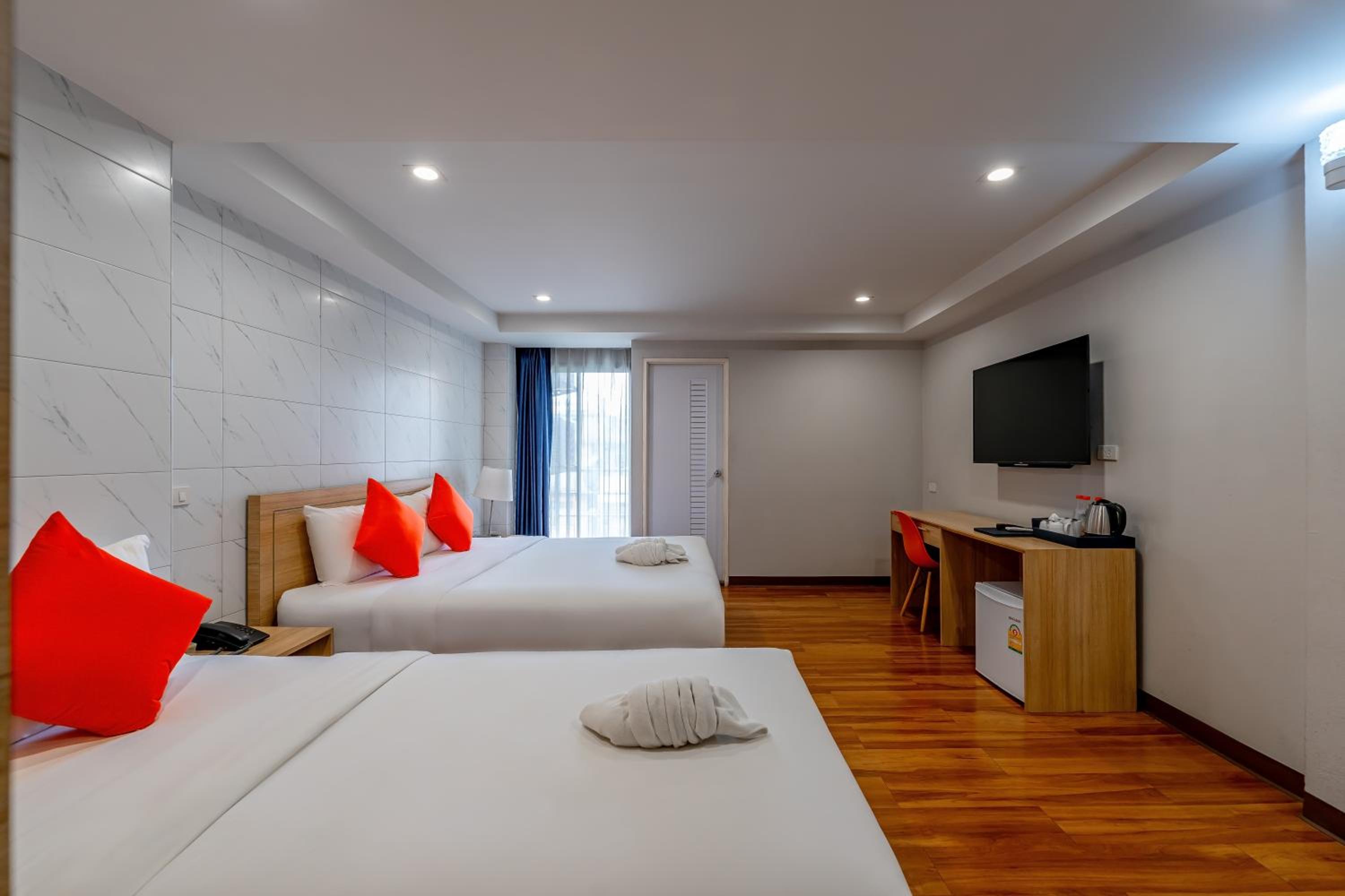 Superior Triple Room photo 3