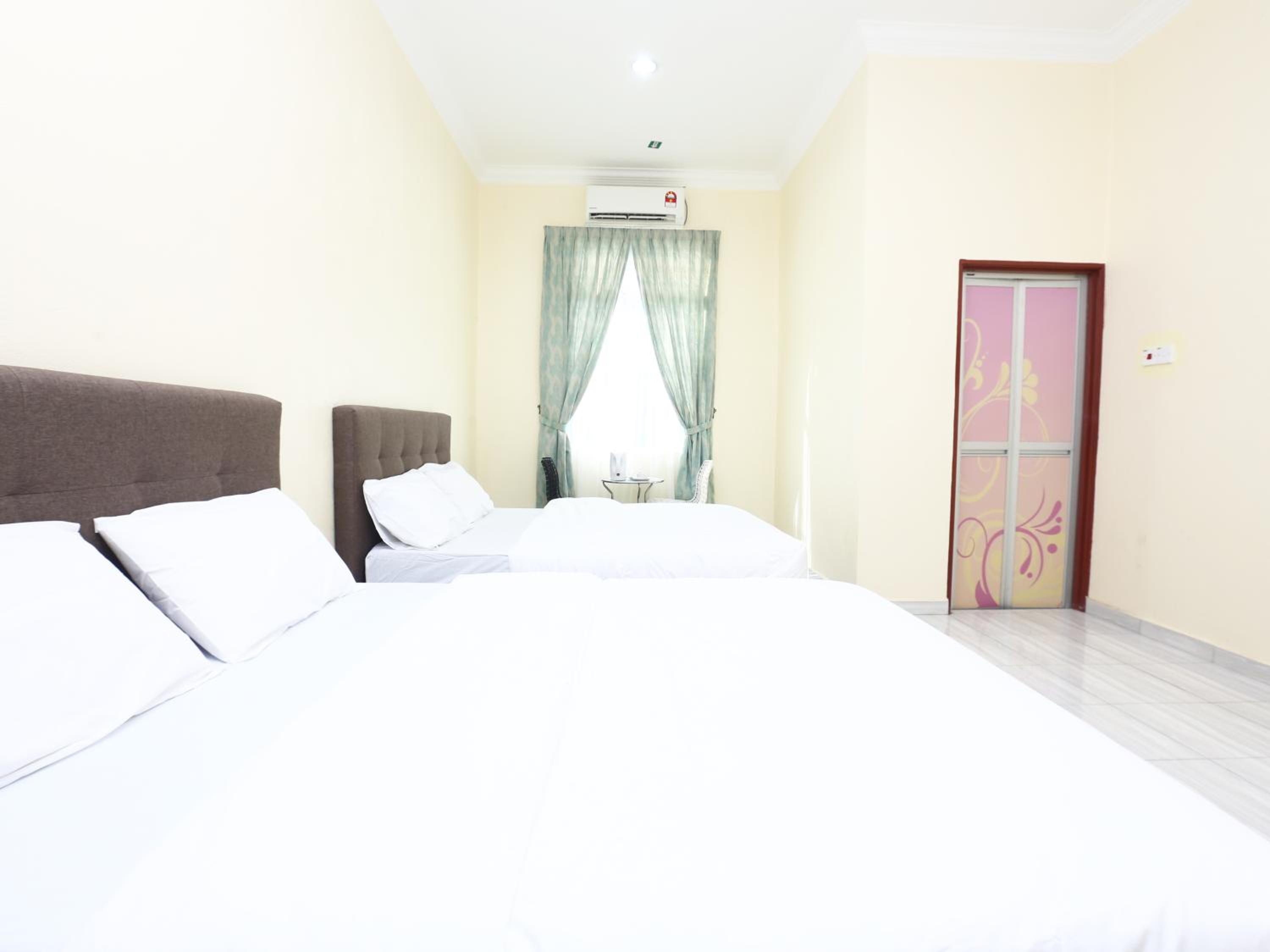 Family Suite - Photo 3