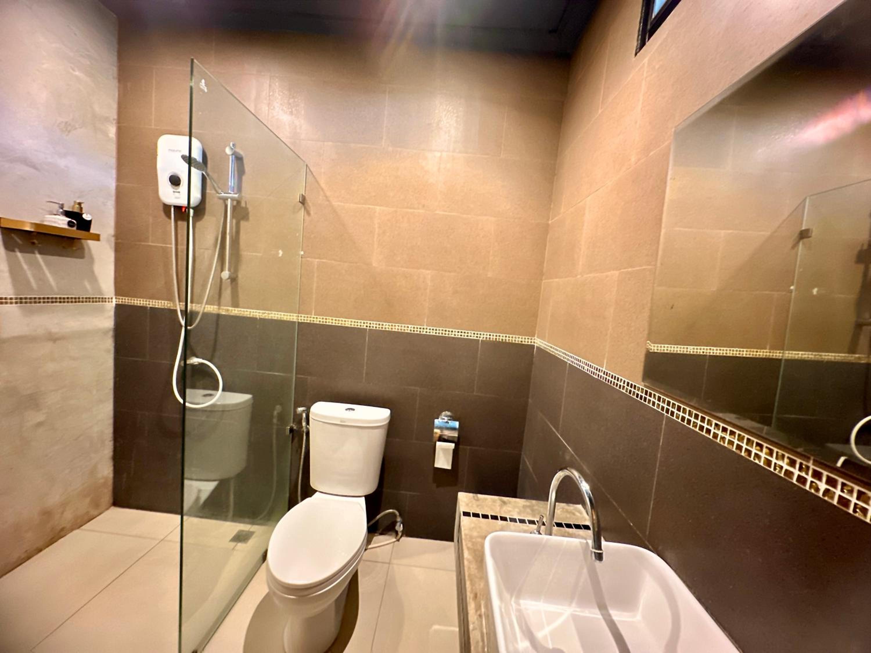 Standard Twin Room with Mountain View - Photo 8