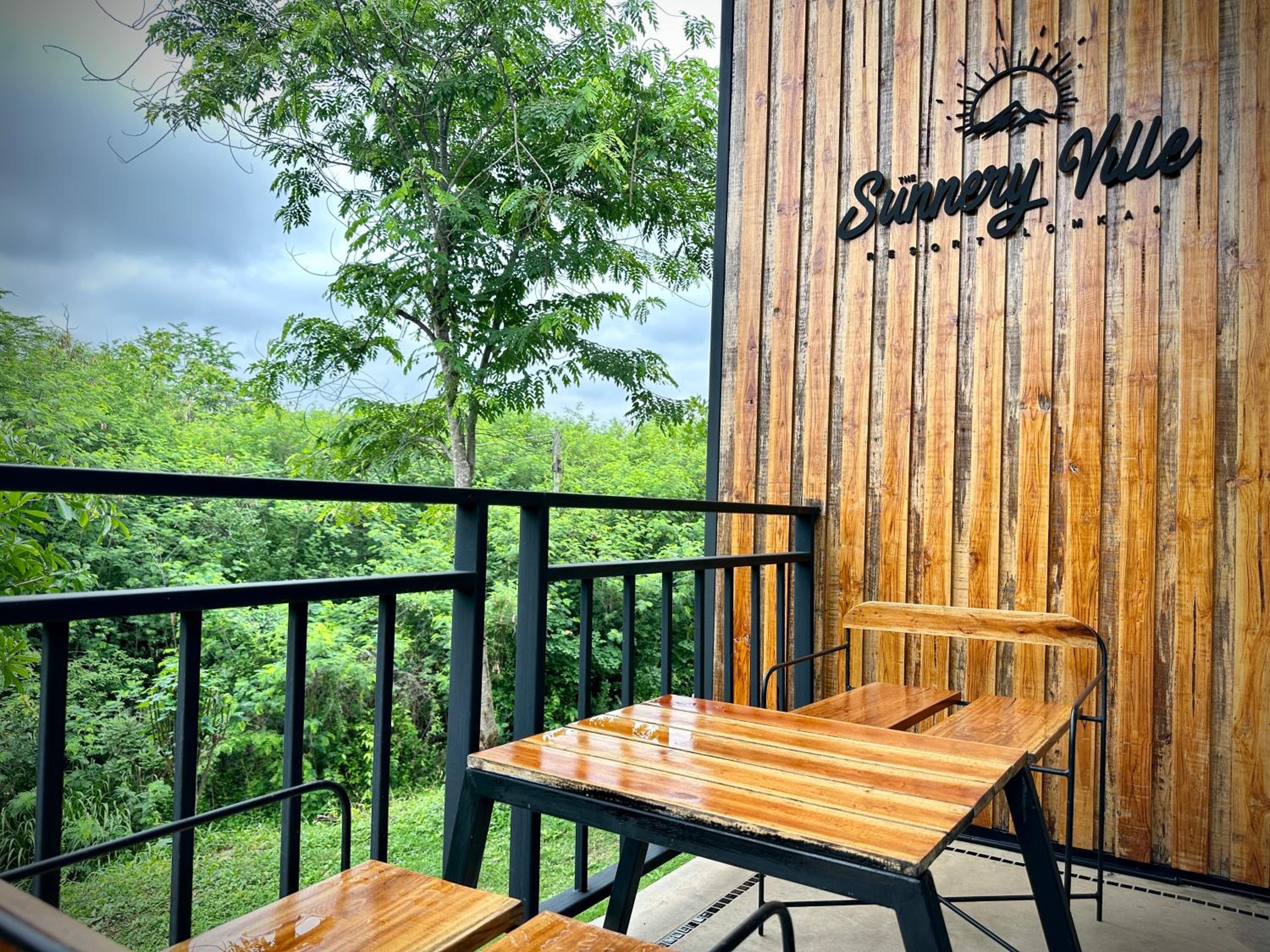 Standard Twin Room with Mountain View - Photo 3