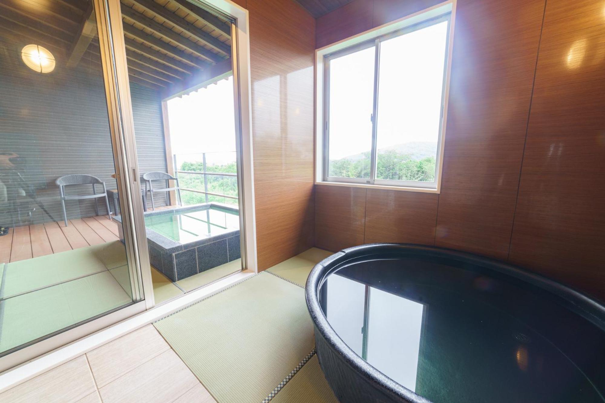 Suite - Photo 2
