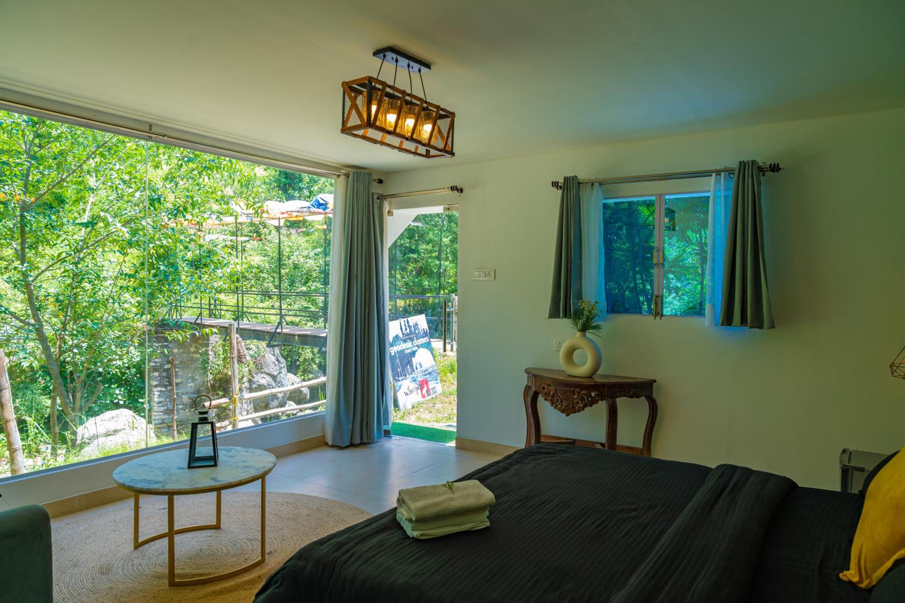Glass Cottage photo 2