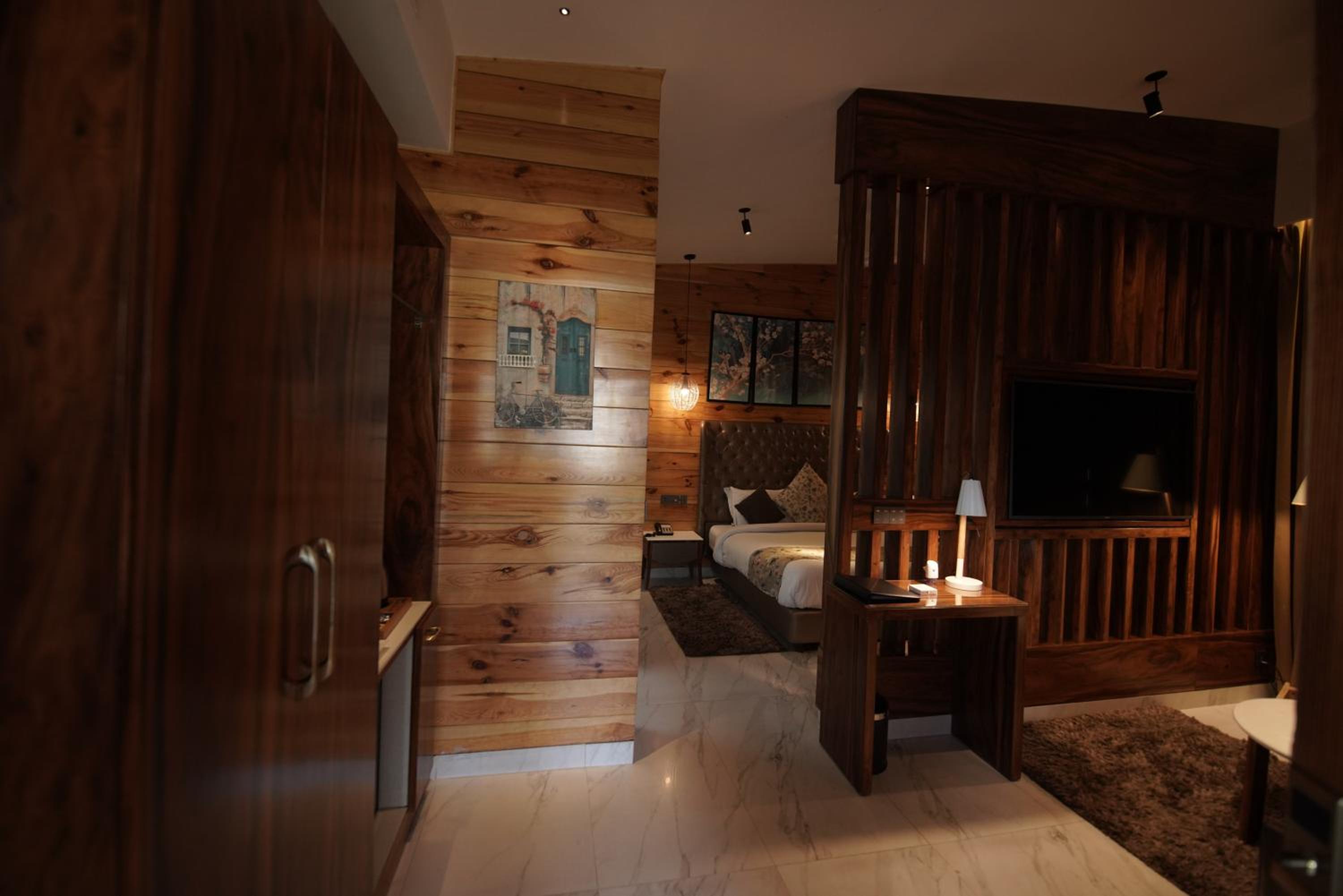 Double Room with Mountain View - Photo 14