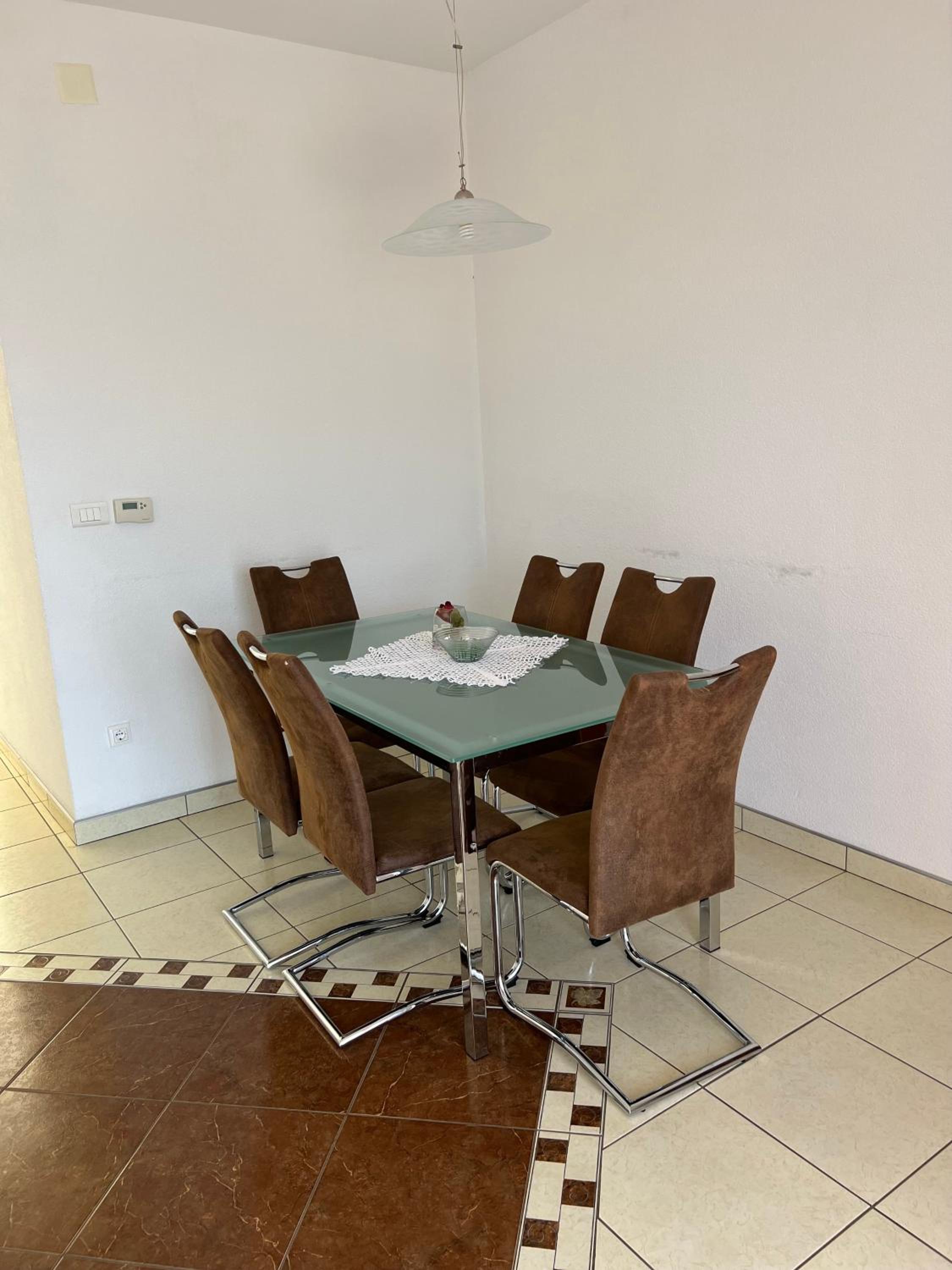 Apartment with Sea View - Photo 22