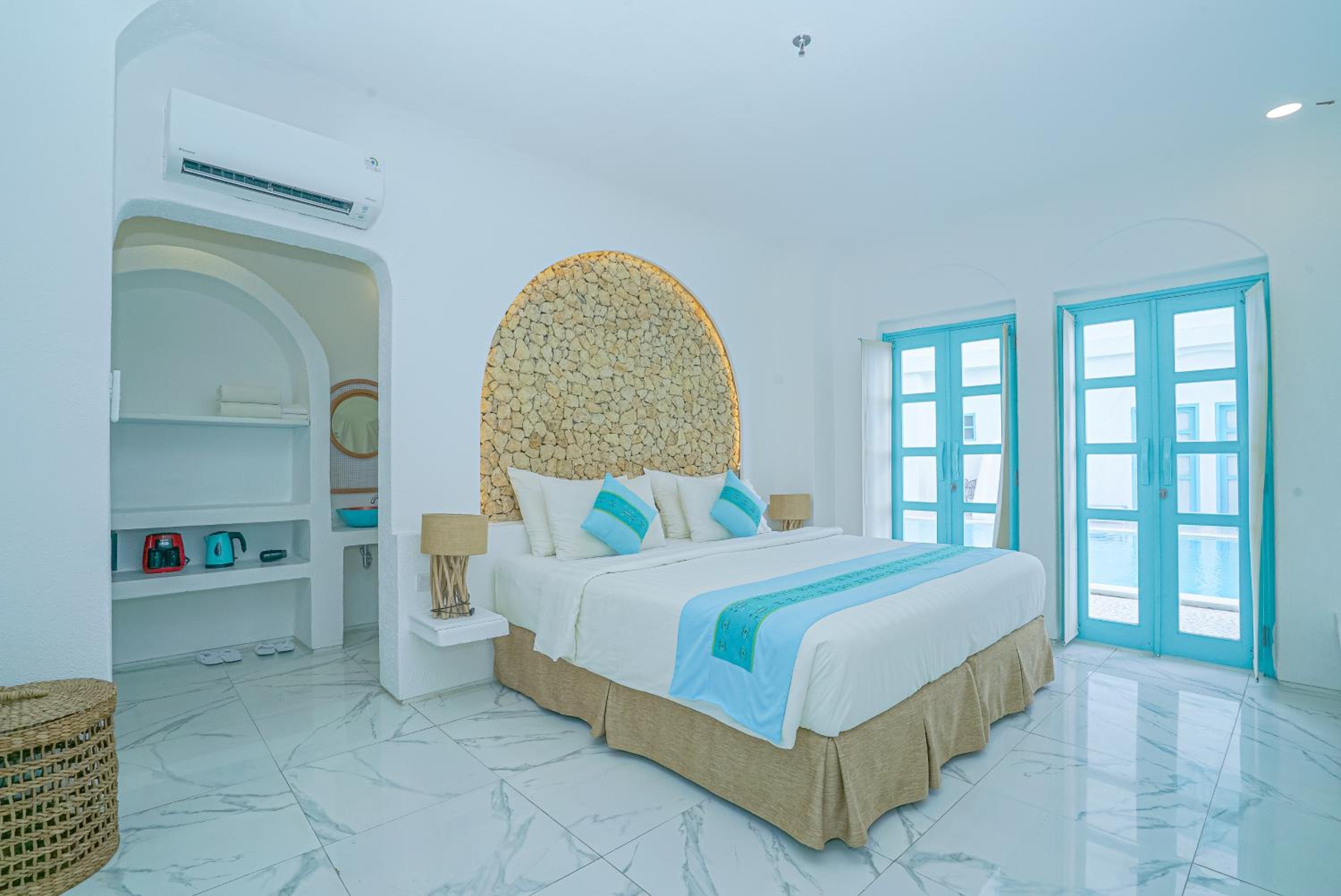 Lentar Suite