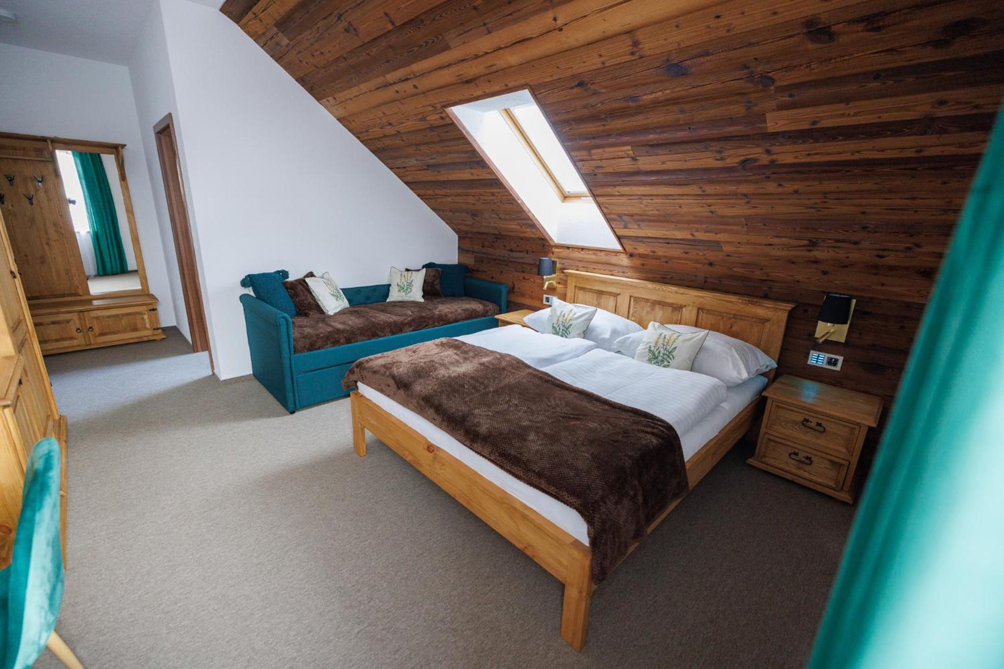 Standard Double Room - Photo 2