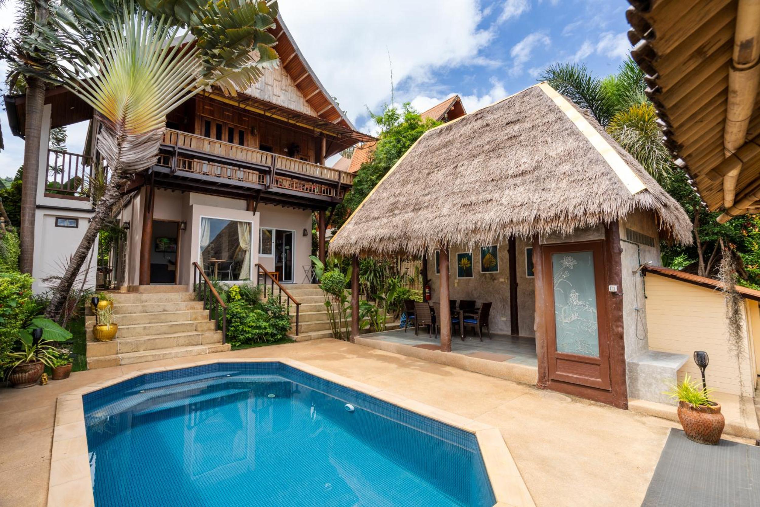 Three-Bedroom Villa with Private Pool photo 3
