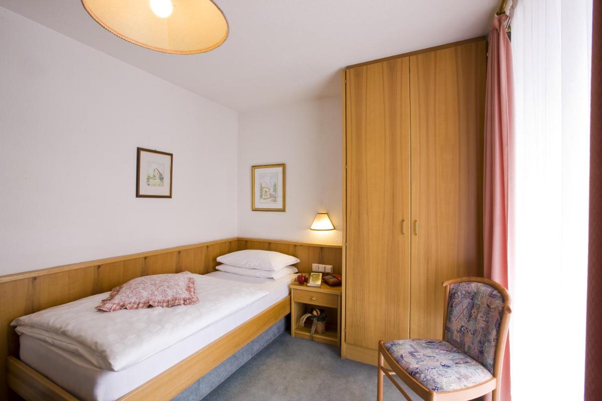 Single Room photo 3
