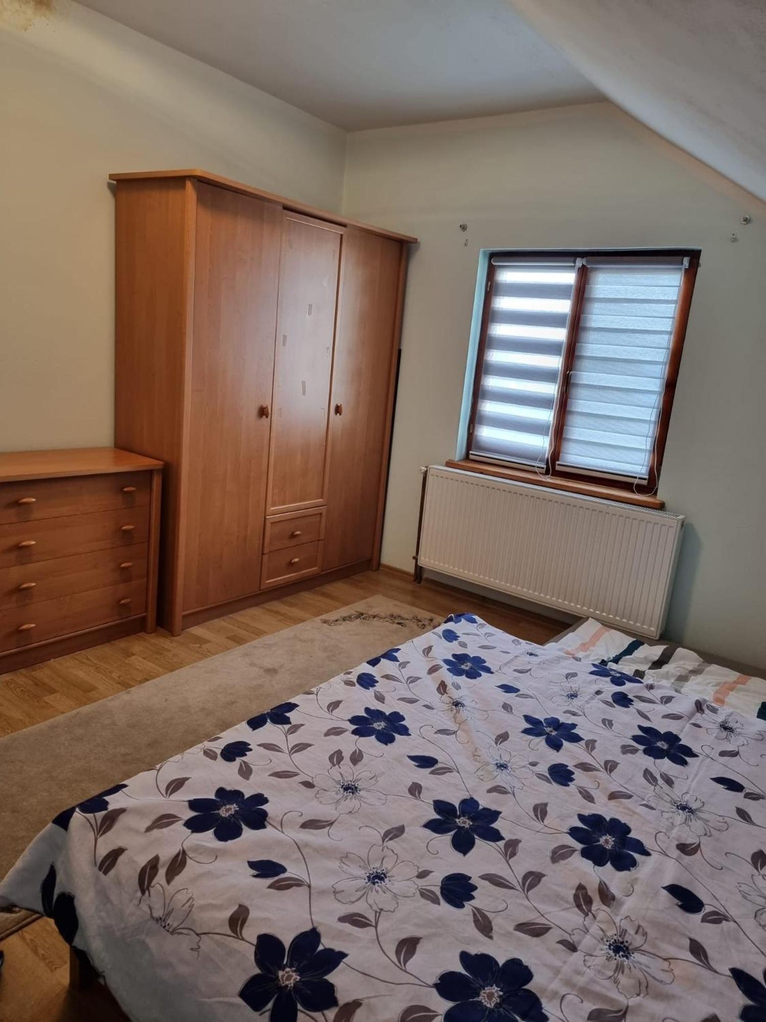 Four-Bedroom House photo 2