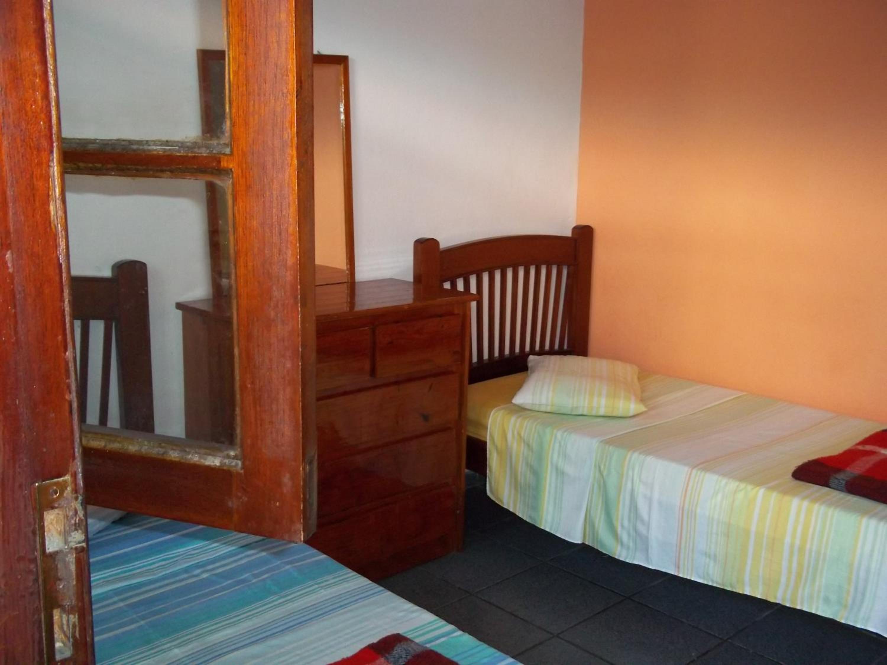 Twin Room with Bathroom photo 3