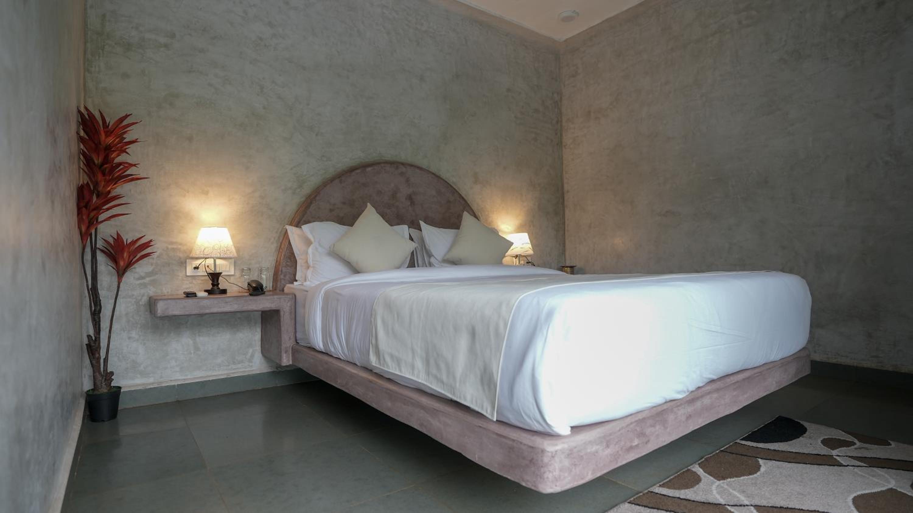 Deluxe Double Room with Pool View photo 1