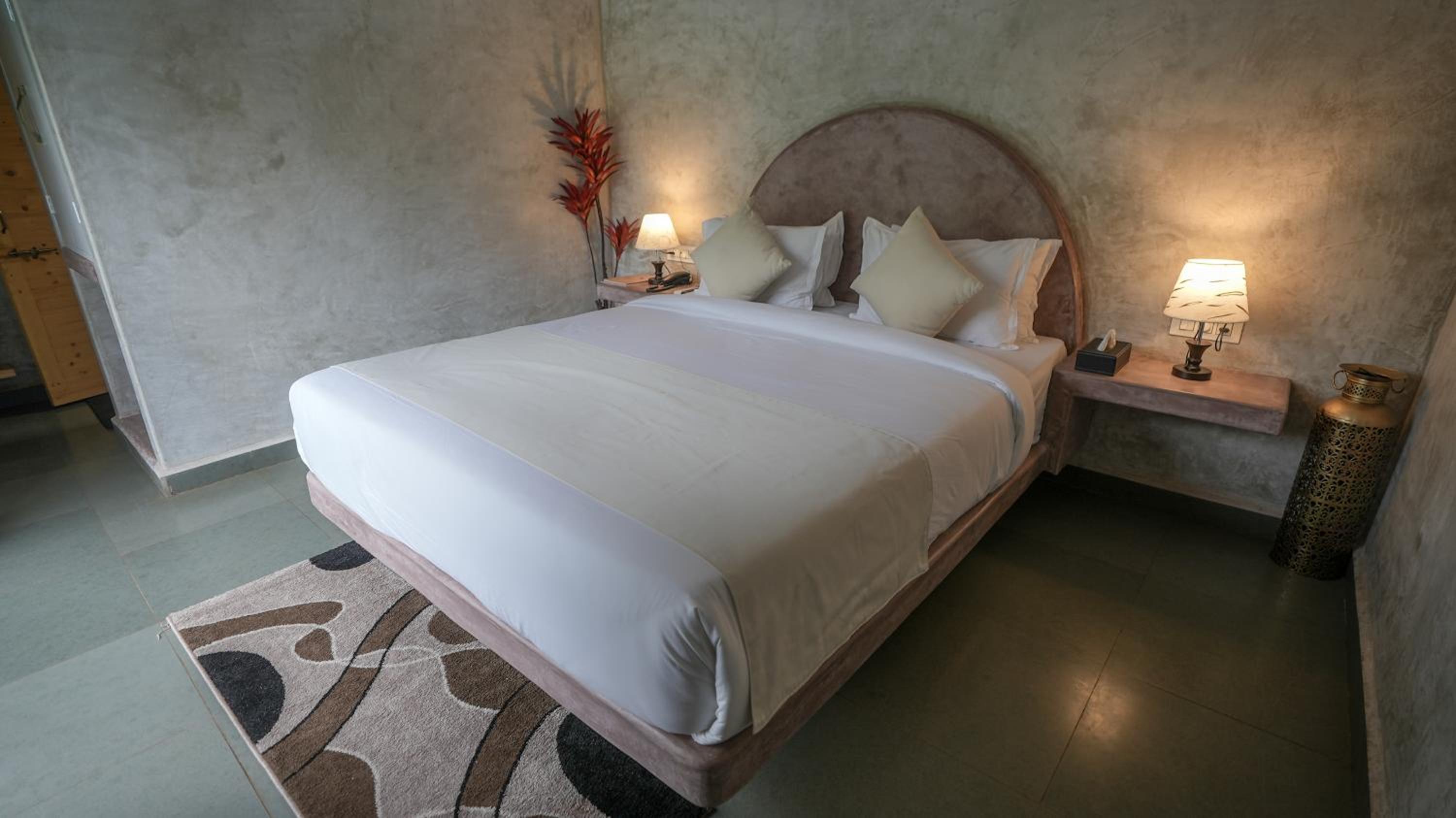 Deluxe Double Room with Pool View photo 3