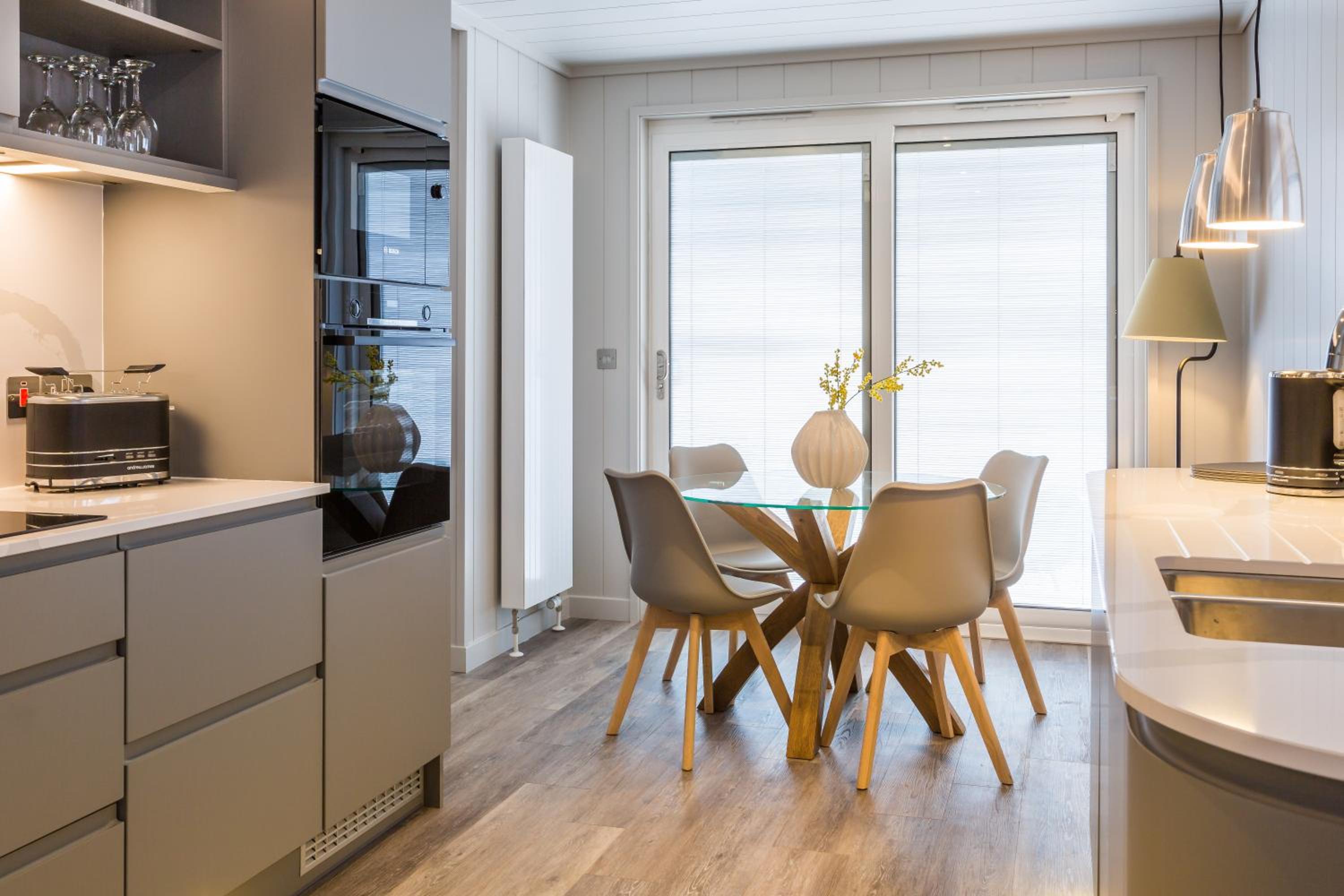 Two-Bedroom Apartment - Photo 3