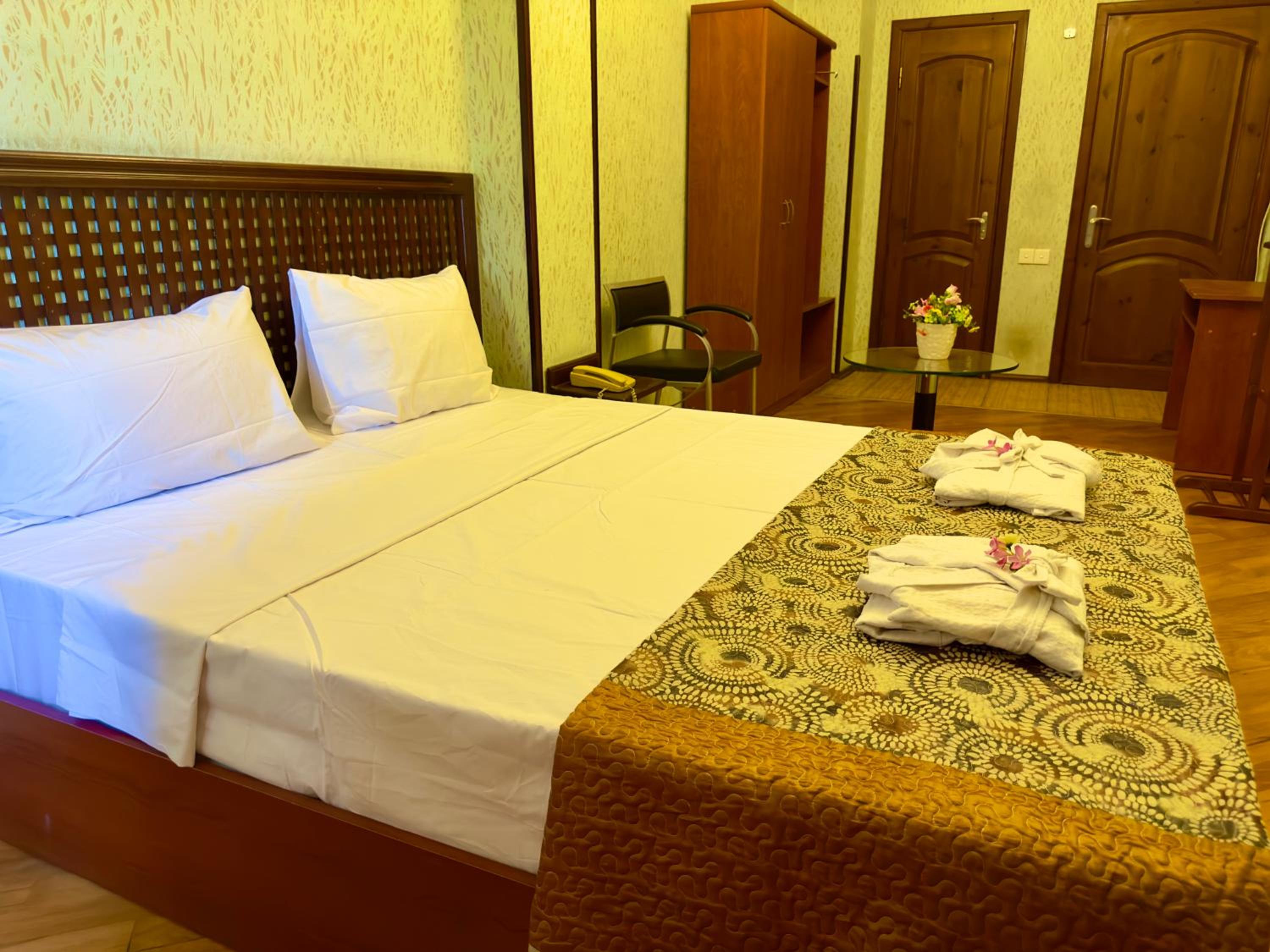 Double Room with Balcony photo 3