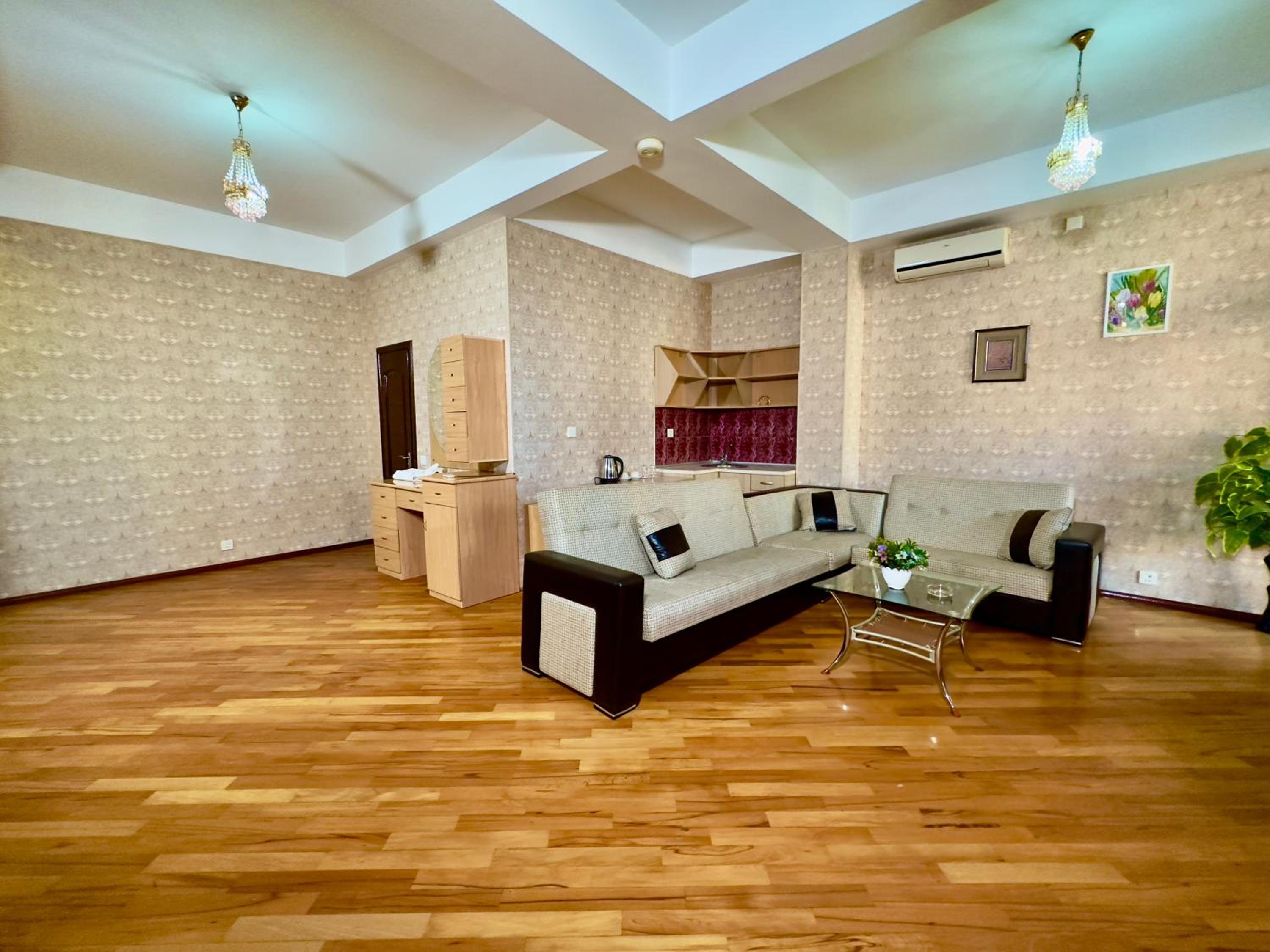 Family Suite photo 2