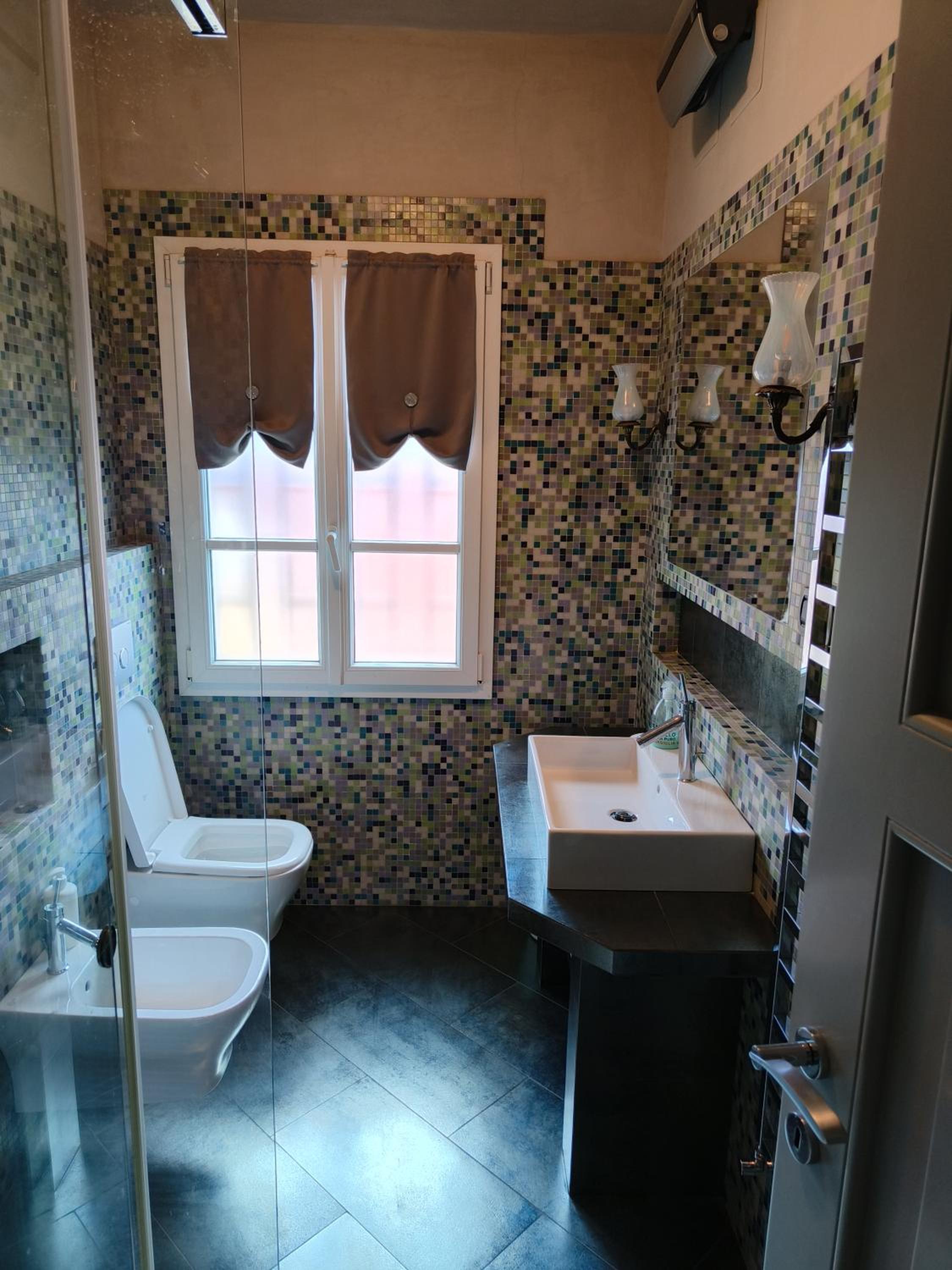 Deluxe Double or Twin Room with Sea View photo 3