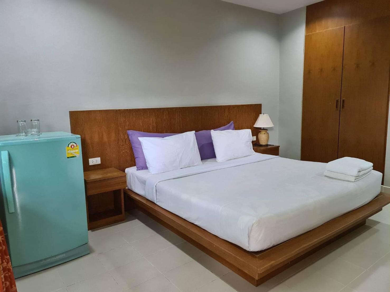 Standard Double Room - Photo 2