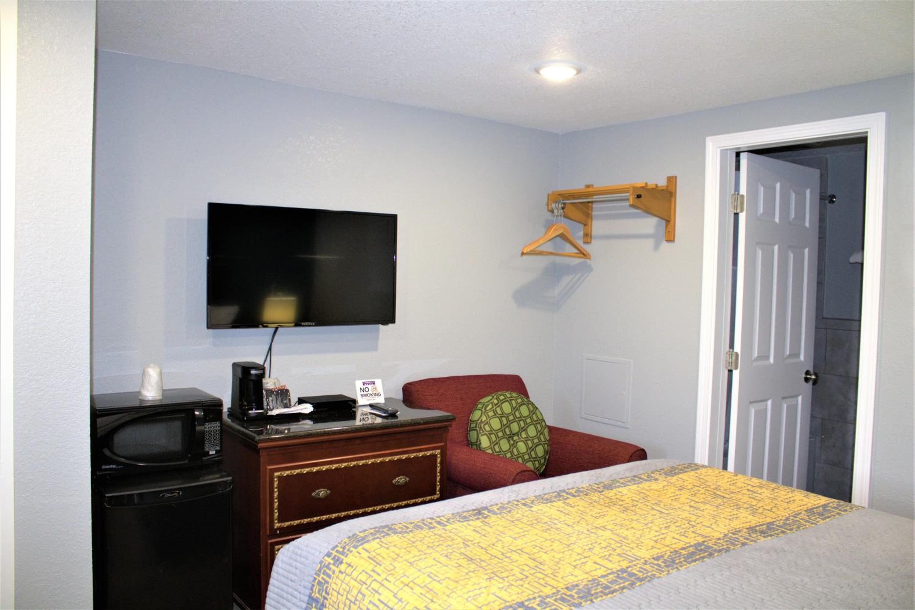 Deluxe Queen Room photo 1