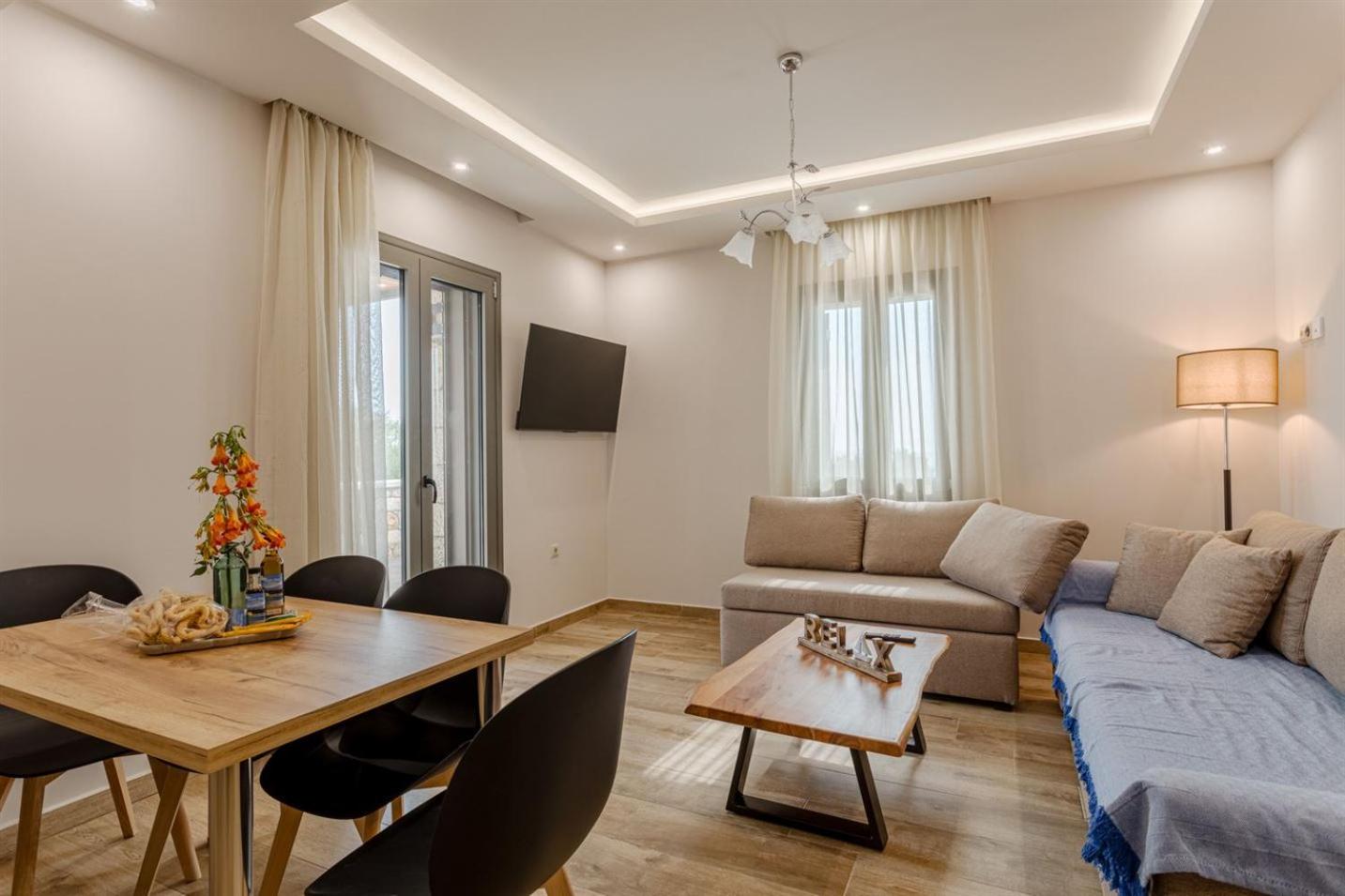 One-Bedroom Villa photo 1