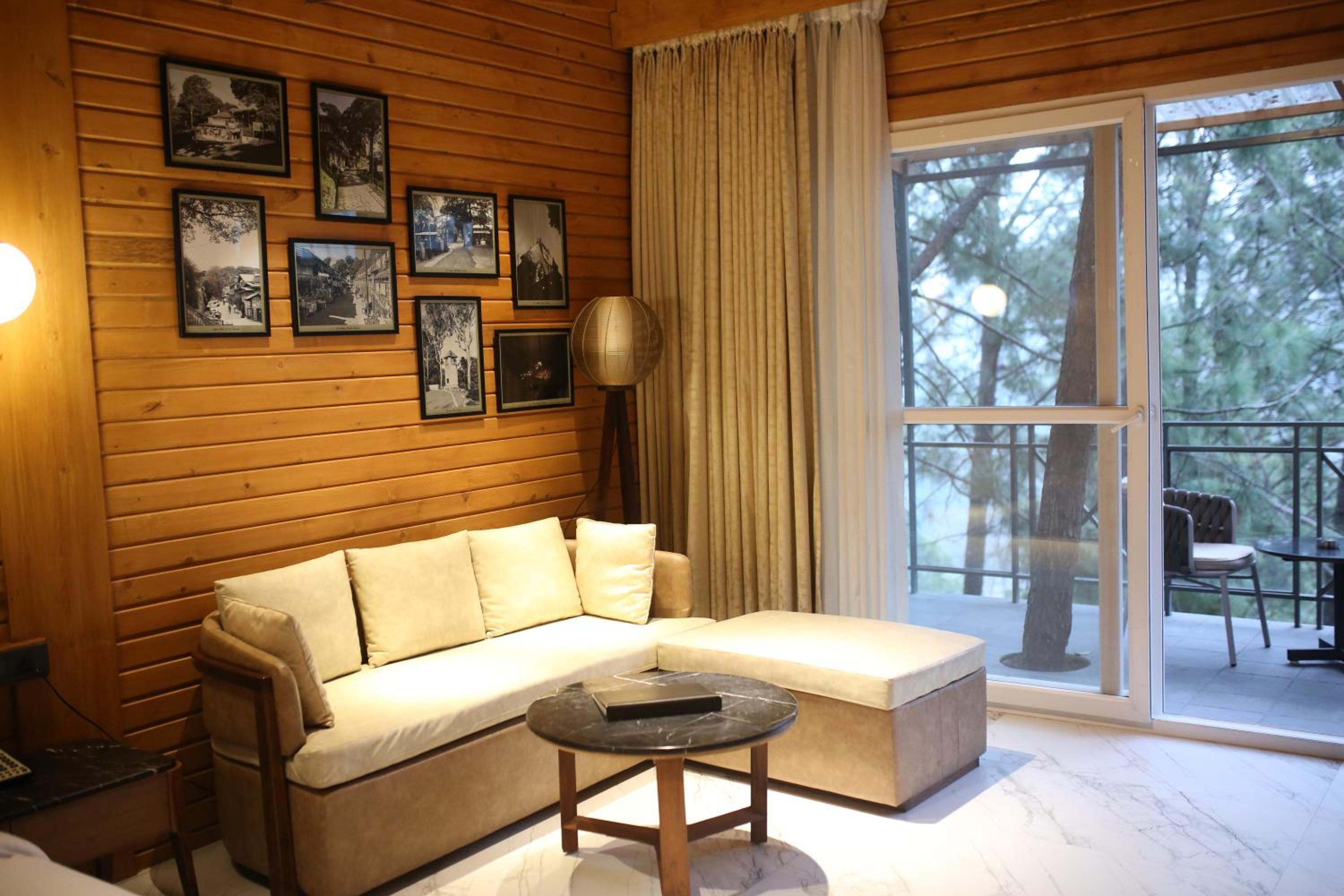 Superior Double Room - Photo 2