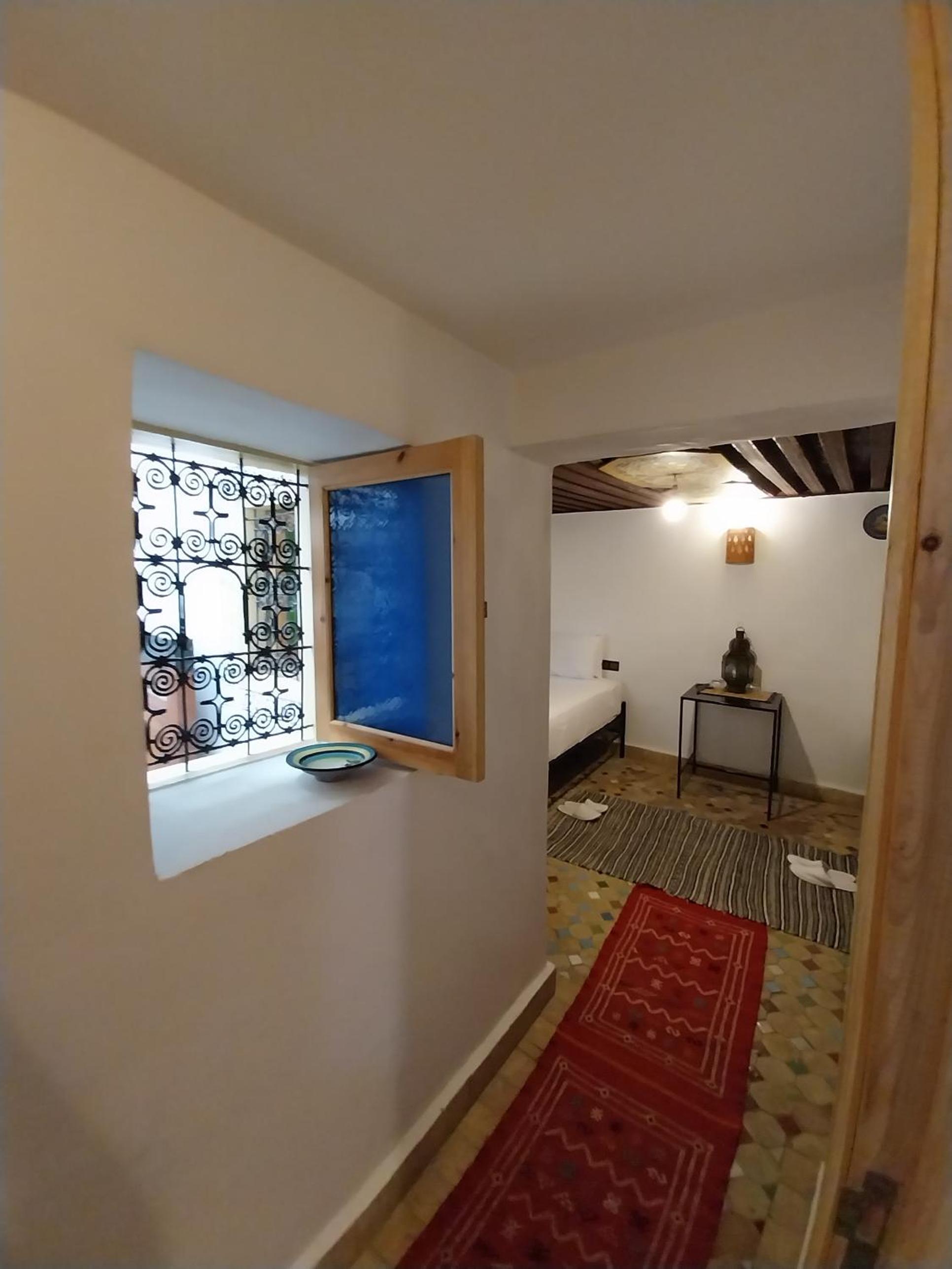 Double Room - Photo 13