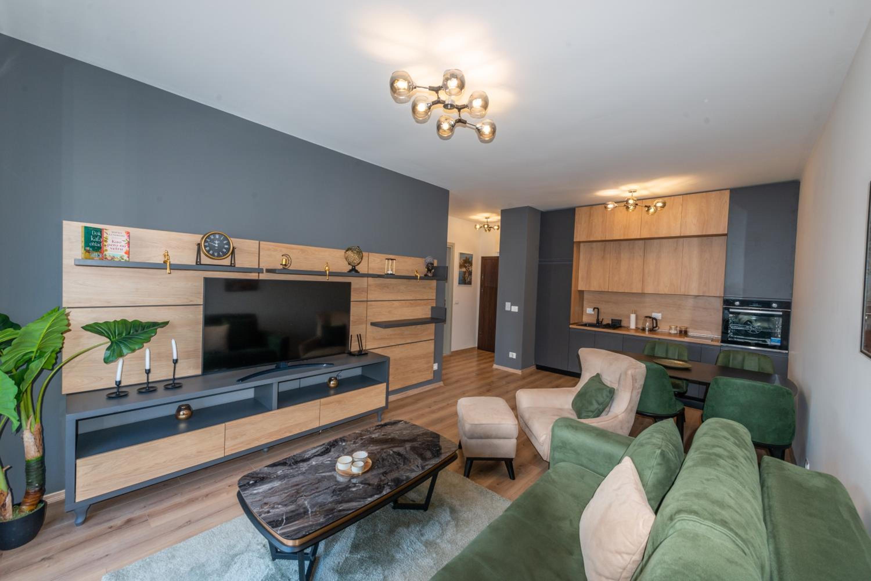 One-Bedroom Apartment