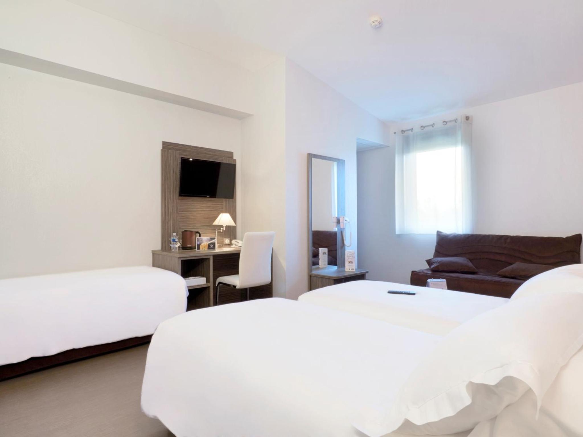 Triple Room - Photo 1