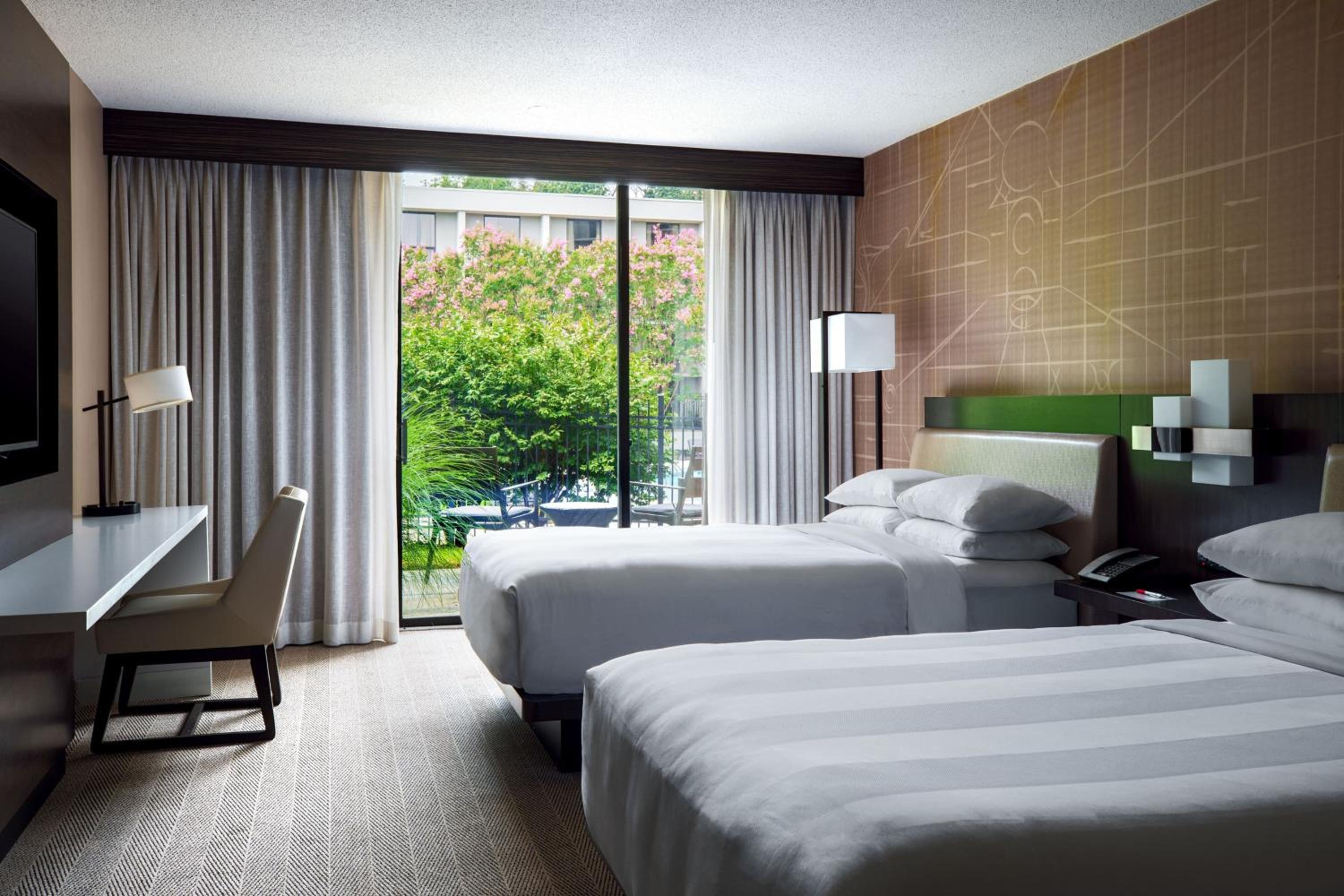 Double Room with Two Double Beds - Photo 3