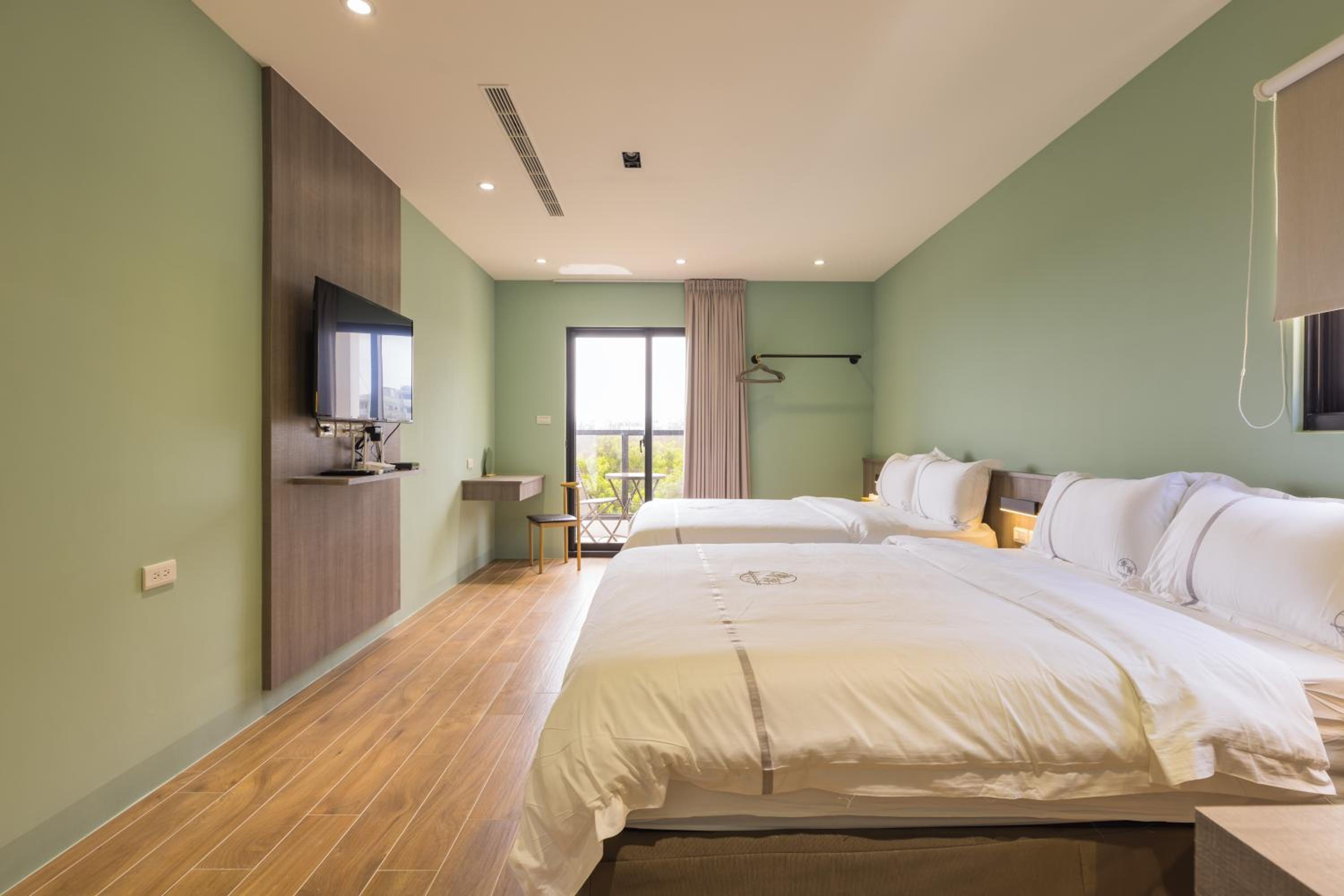 Quadruple Room with Sea View photo 2
