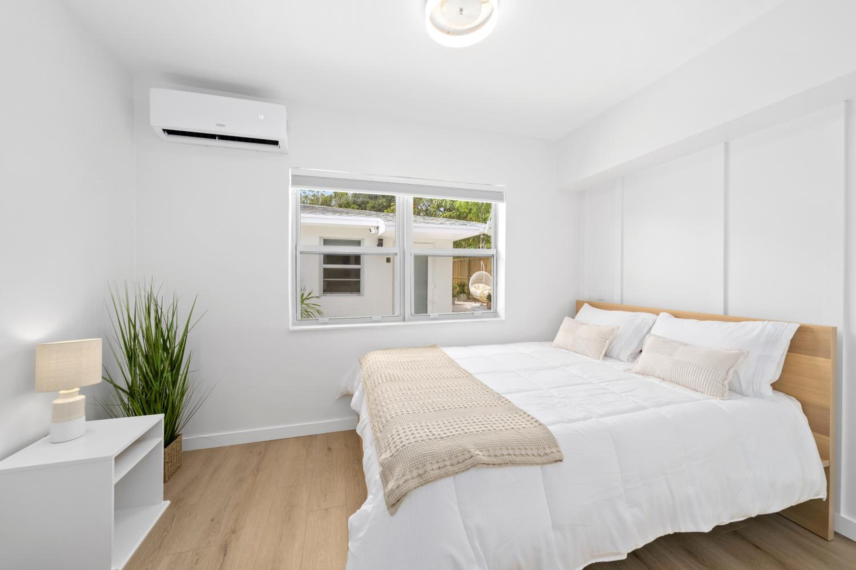 One-Bedroom Deluxe Apartment photo 3